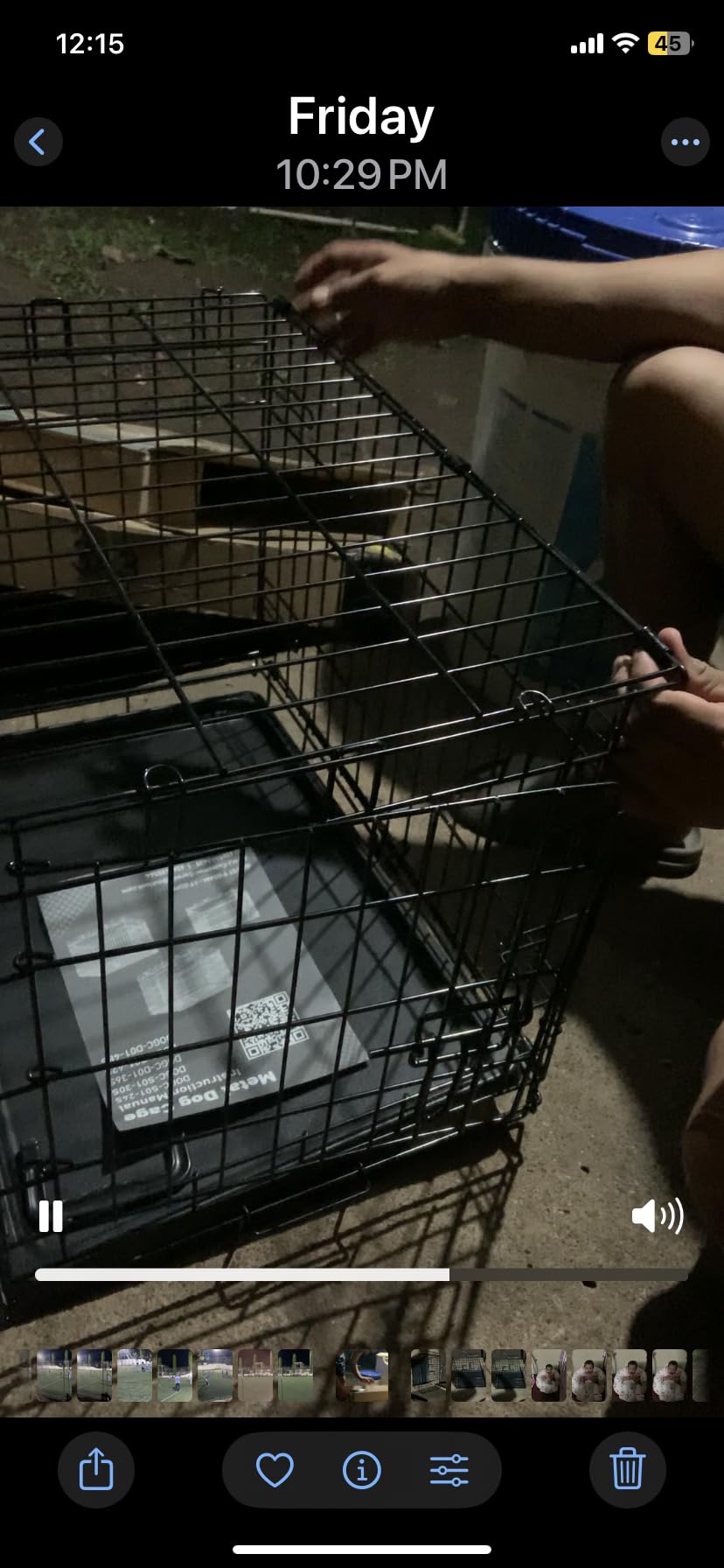 Sweetcrispy 42 Inch Dog Crate, Medium Large Crates Double Door Folding Metal Wire Dog Cage with Plastic Leak-Proof Pan Tray, Pet Kennel for Indoor, Outdoor, Travel customer photo 2