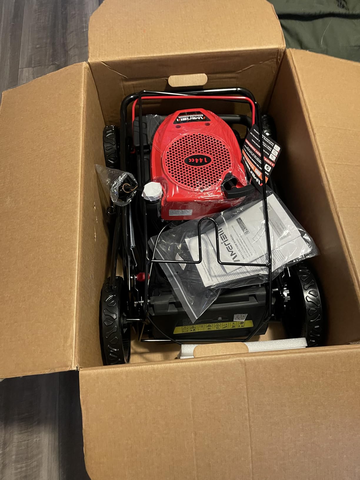 AMERISUN 21 Inch Gas Lawn Mower, 2-in-1 Mulching & Side Discharge, 144cc 4-Stroke OHV Engine, 6-Position Height Adjustment, Lightweight Push Mower for Small to Medium Yards customer photo 1
