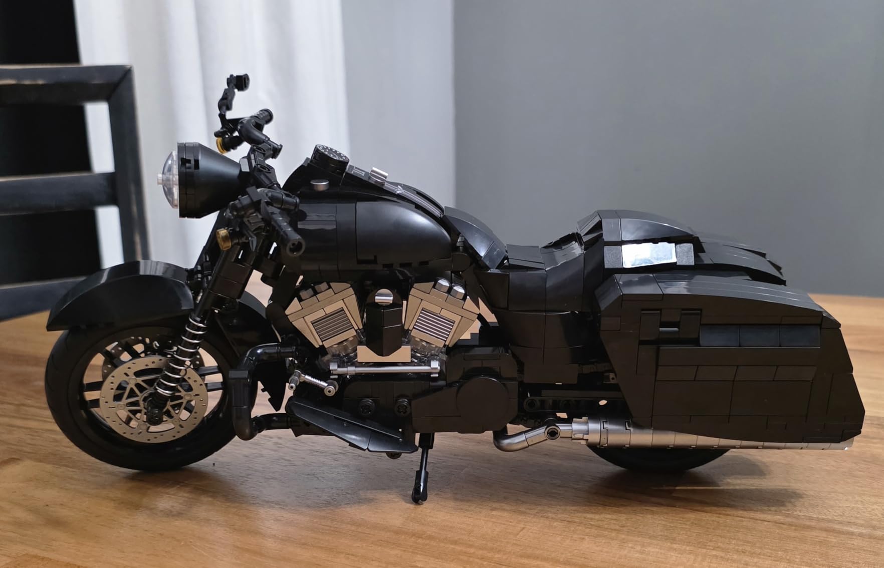 Nifeliz R-King Motorcycle Building Set for Adults, Cruiser Motorbike Model Set with Realistic Details, Muscle Bike Model for Display, Collectible Gift for Motorcycle Lovers (1,339 PCS, NF10356) customer photo 2
