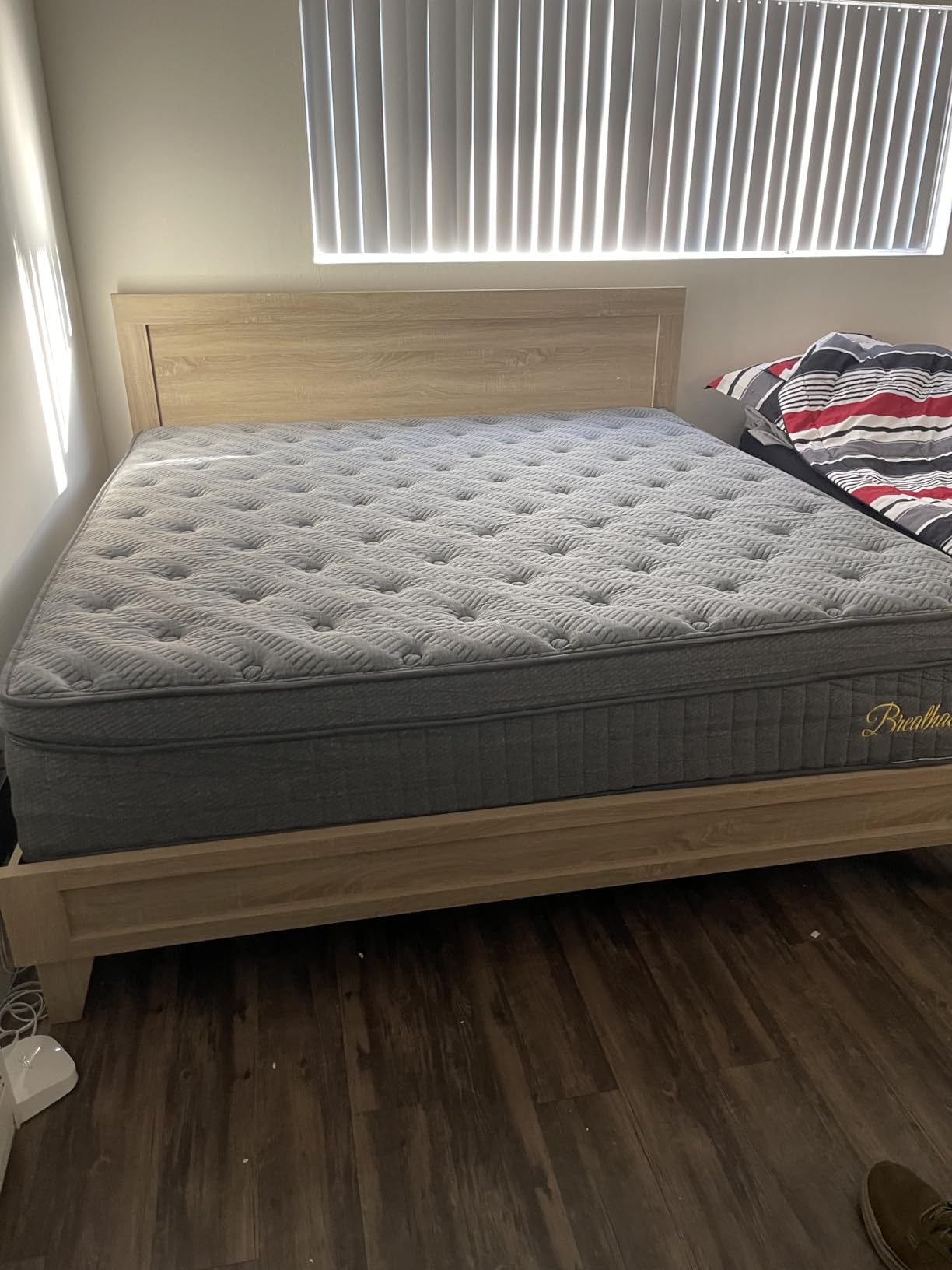 inight King Size Mattress 14 Inch - Hybrid Mattress, Firm with Heavy-Duty Sag-Resistant Pocket Coils & Nebulign Cooling Foam, for Heavier Couples & Stomach Sleepers, Fiberglass-Free, 365-Night Trial customer photo 1