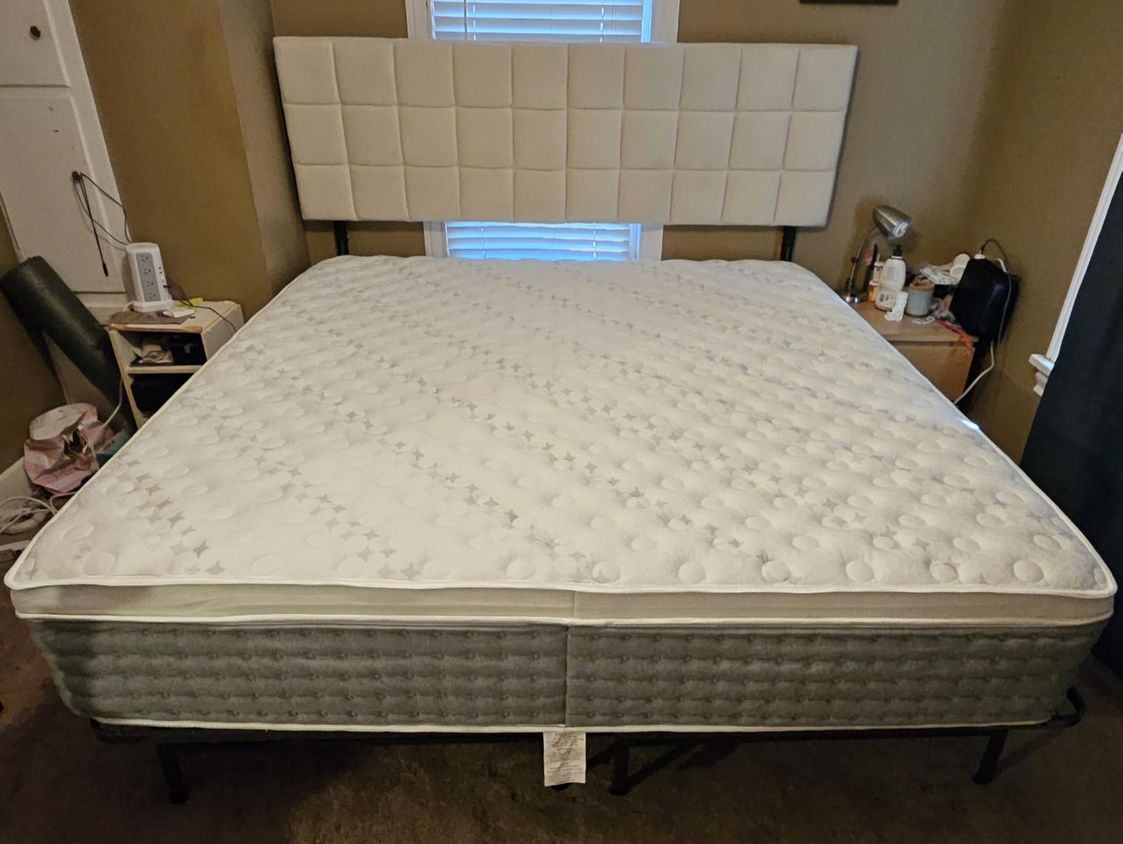 Sleepmax Extra Firm Queen Mattress 12 Inch - Deep Sleep Hybrid Mattress Enhanced Pain Relief - Cooling Bed in a Box for Back & Side Sleepers - Fiberglass-Free, CertiPUR-US Certified, 365-Night Trial customer photo 2