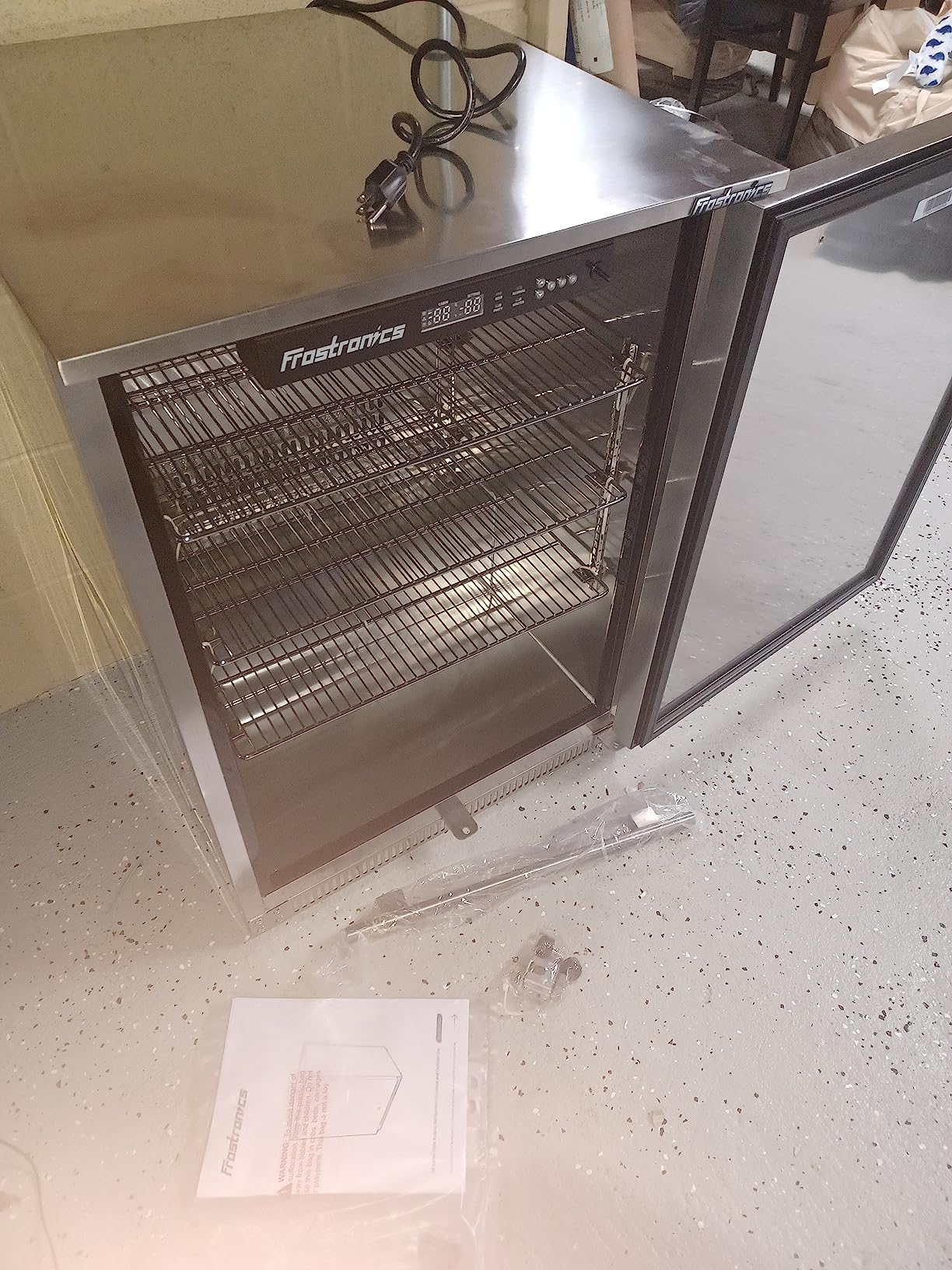 24 Inch Outdoor Beverage Refrigerator, 140 Can Built-In Beverage Fridge with 21-Inch Shallow Depth, 26°F Sub-Zero Fridge, Dual-Fan Cooling, Full SUS304 for Patio & Outdoor Kitchen customer photo 2
