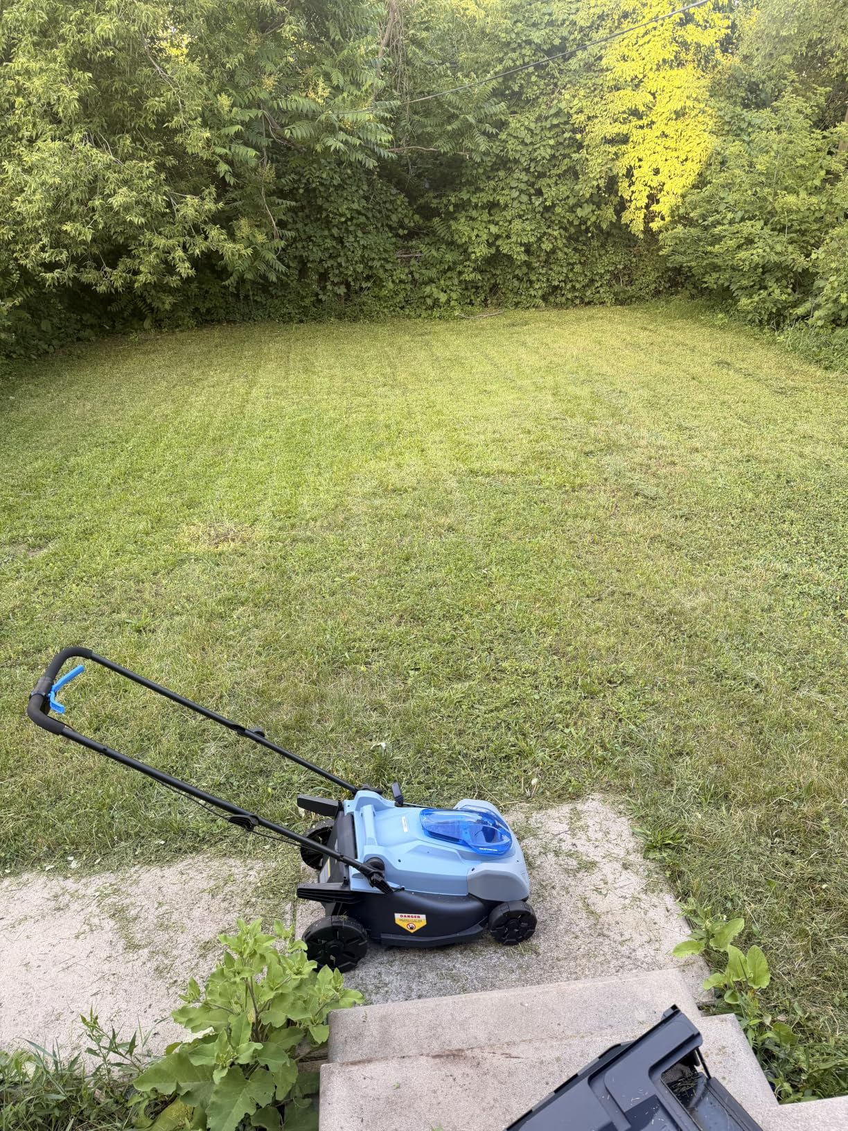 18-Inch Electric Lawn Mower, 40V Brushless Cordless Push Mower with 4.0Ah Battery & Charger, 2-in-1 Mulching/Bagging, 6-Position Height for Small to Medium Yards customer photo 1