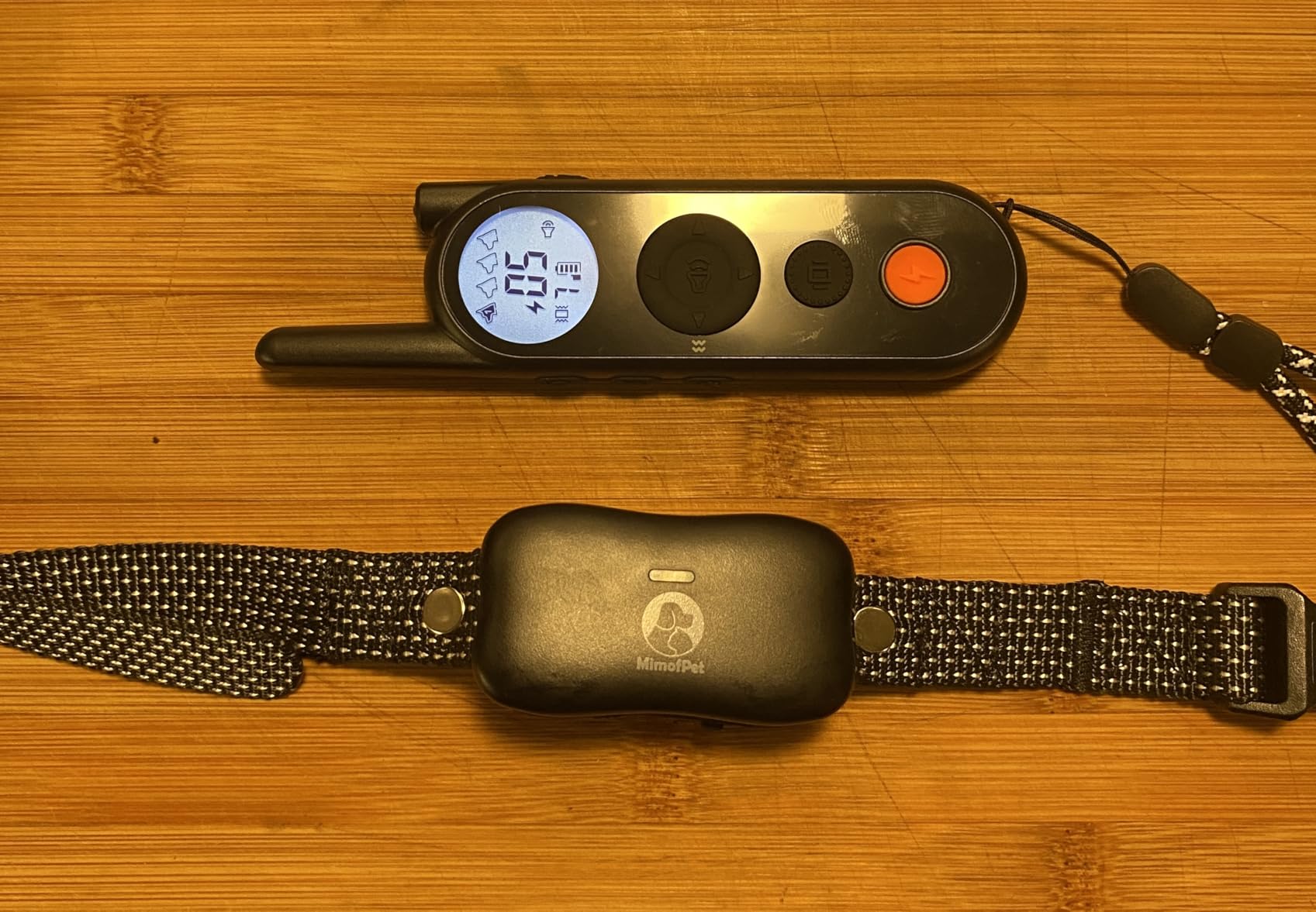 MIMOFPET Wireless Dog Fence for 2 Dogs - Covers up to 856-Acre Electric Fence, 185 Days Standby Time Training Collar, Pet Containment System with 3 Training Mode, Flash Light and Waterproof customer photo 1