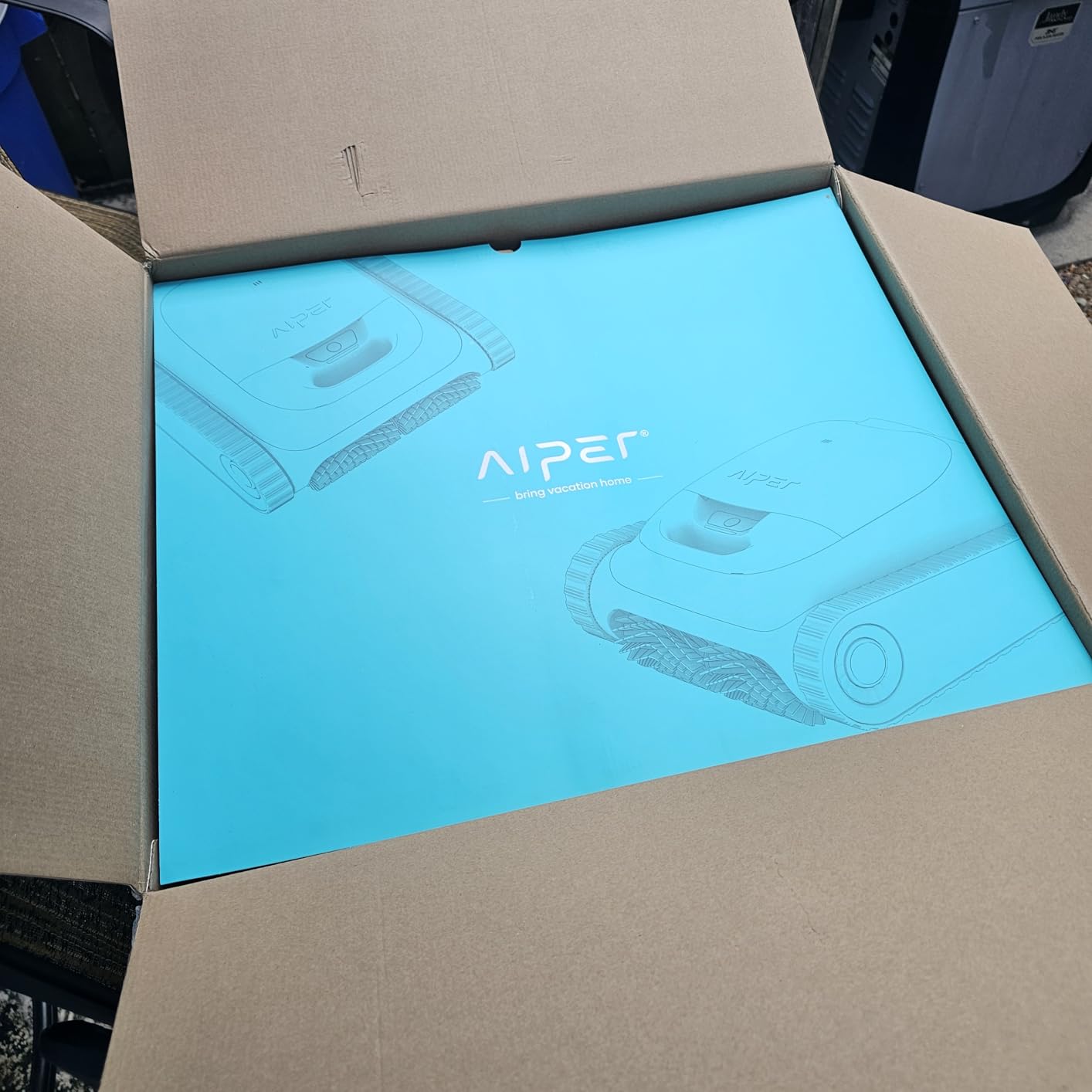 (2026 Upgrade) Aiper Scuba S1 Robotic Pool Cleaner, 270 Min Runtime, Floor/Wall/Waterline/Shallow Area Cleaning, Ultra-fine Filter, Smarter Navigation, High-Precision Sensors, App Support customer photo 1