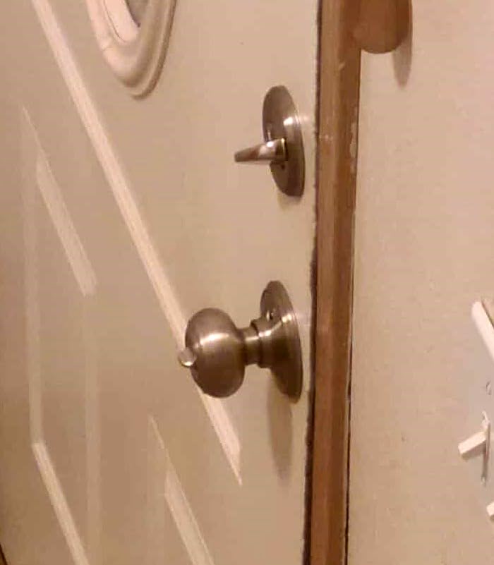 Schlage Deadbolt & Door Knob Set, Georgian Knob, Satin Nickel customer photo 1