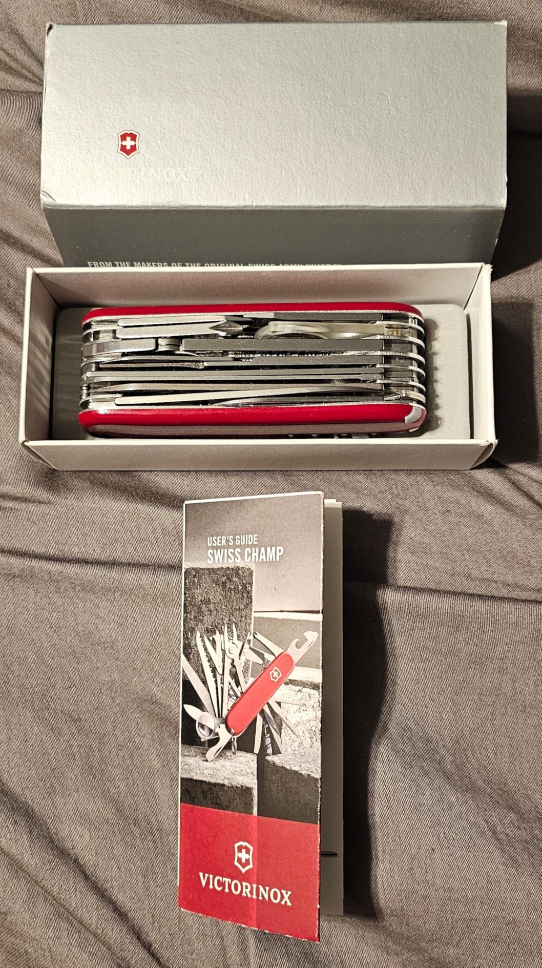 Victorinox Swisschamp Multi-Tool (Sapphire), 91mm customer photo 2