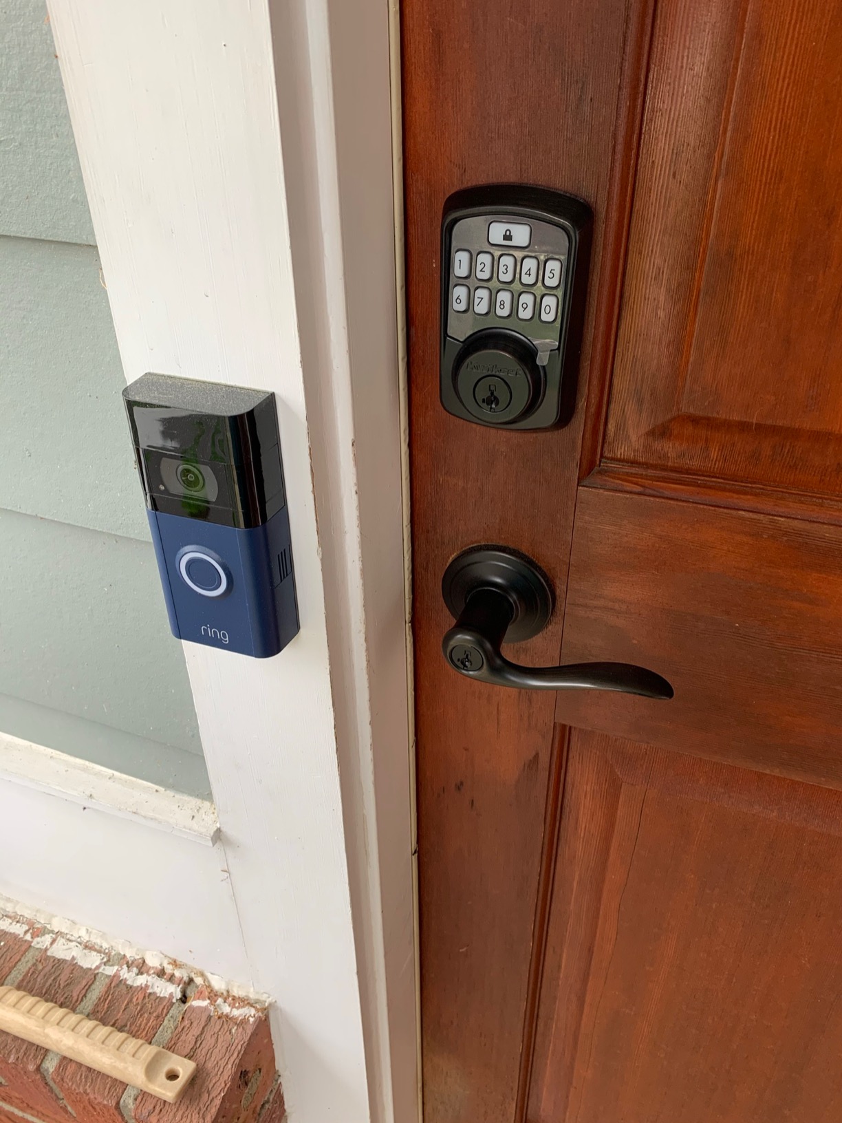 Kwikset 991 Tustin Entry Lever and Single Cylinder Deadbolt Combo Pack featuring SmartKey in Satin Nickel, Model Number: 99910-040 customer photo 1