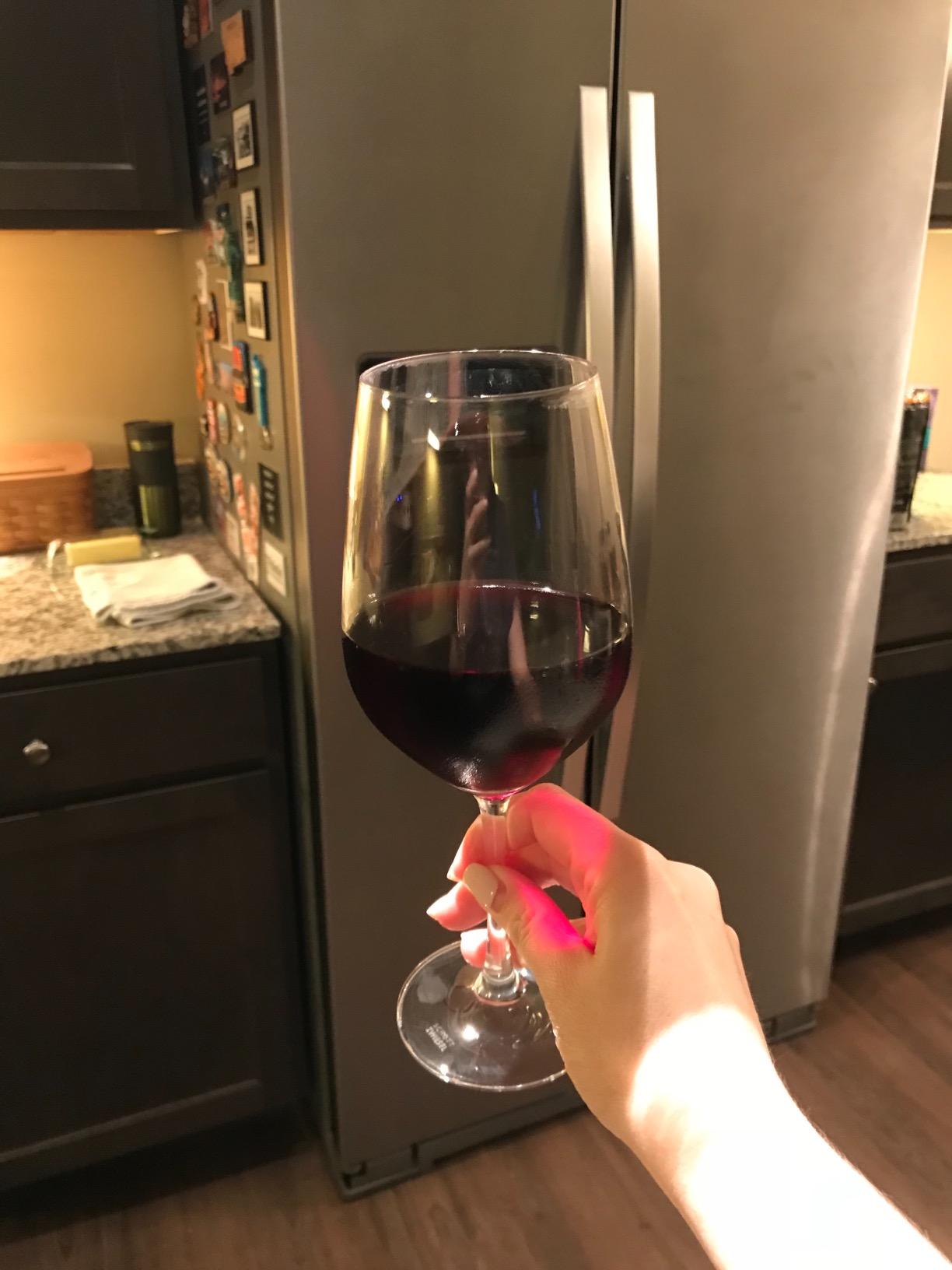 Schott Zwiesel Tritan Crystal Glass Forte Stemware Collection Wine/Water/Goblet Red or White Wine Glass, 17.3-Ounce, Set of 6 customer photo 1