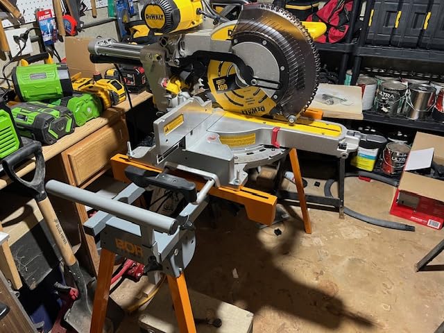 BORA Universal Miter Saw Stand with Quick Release Tool Mounting System - 500 Lbs Max Weight Load - PM-4000 customer photo 1