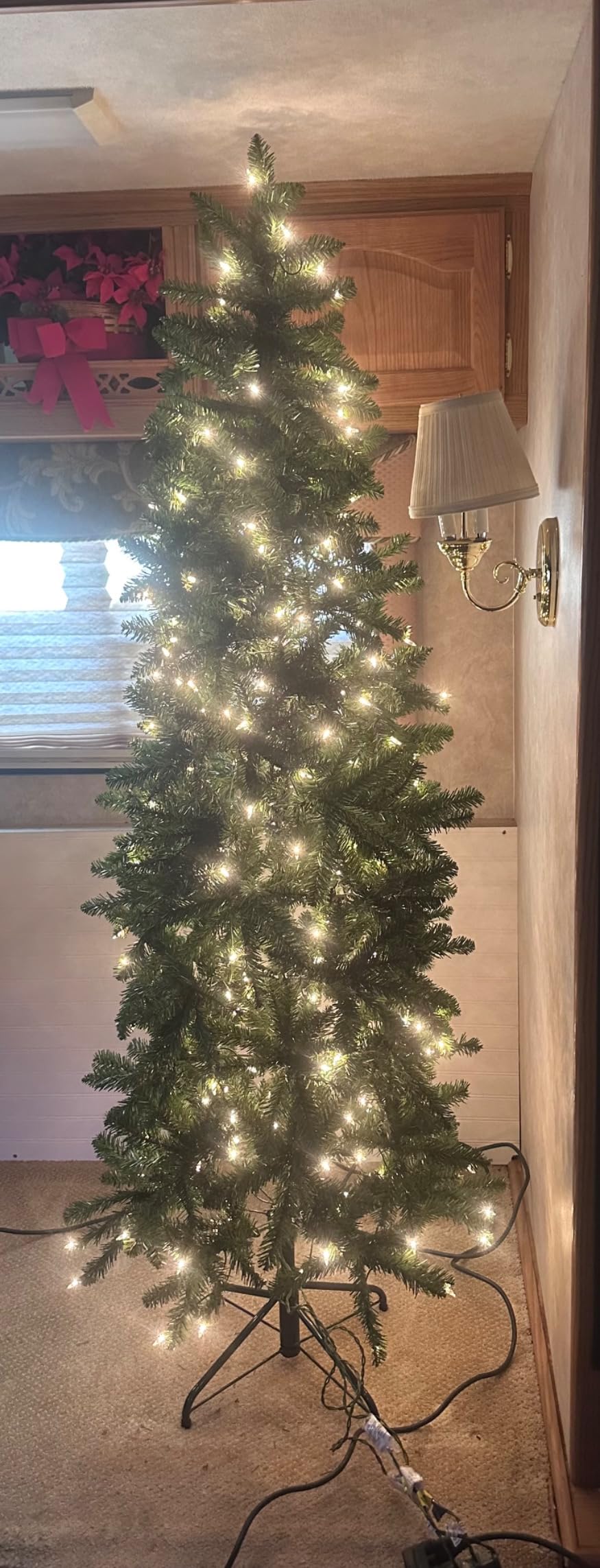 National Tree Company 6.5 ft Pre-Lit Kingswood Fir Slim Artificial Christmas Tree, 250 Clear Lights, 719 Tips, Includes Stand, Green customer photo 2