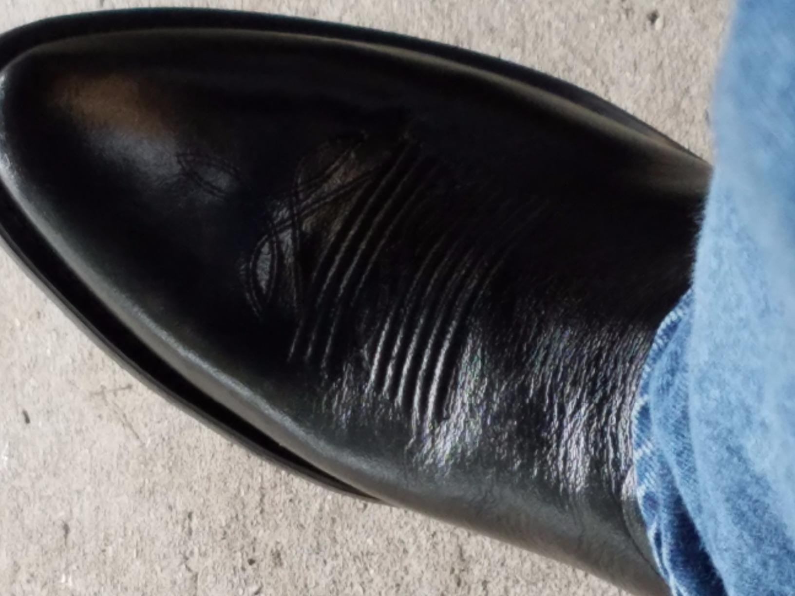 Men's Stitched Cushioned Round Toe Cowboy Western Boots customer photo 2