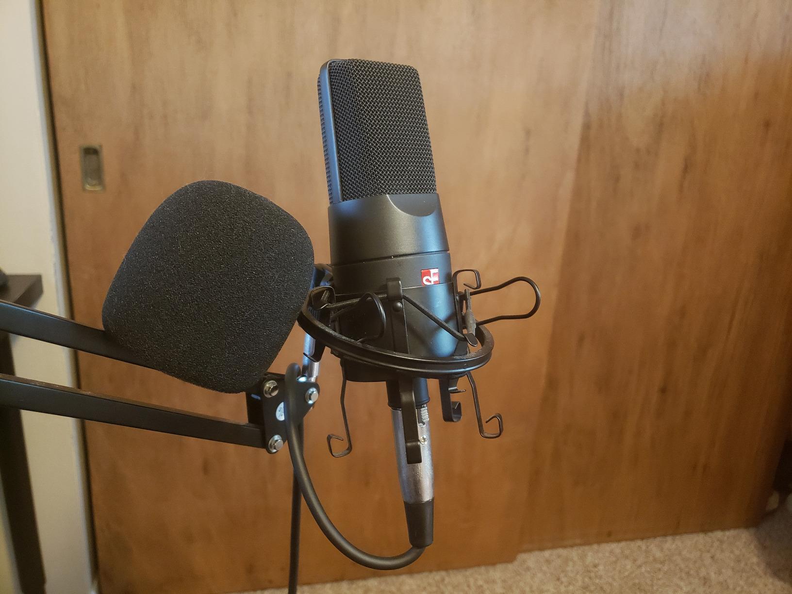sE Electronics X1 R Passive Ribbon Microphone with Extended High-Frequency Response & High SPL Handling customer photo 1