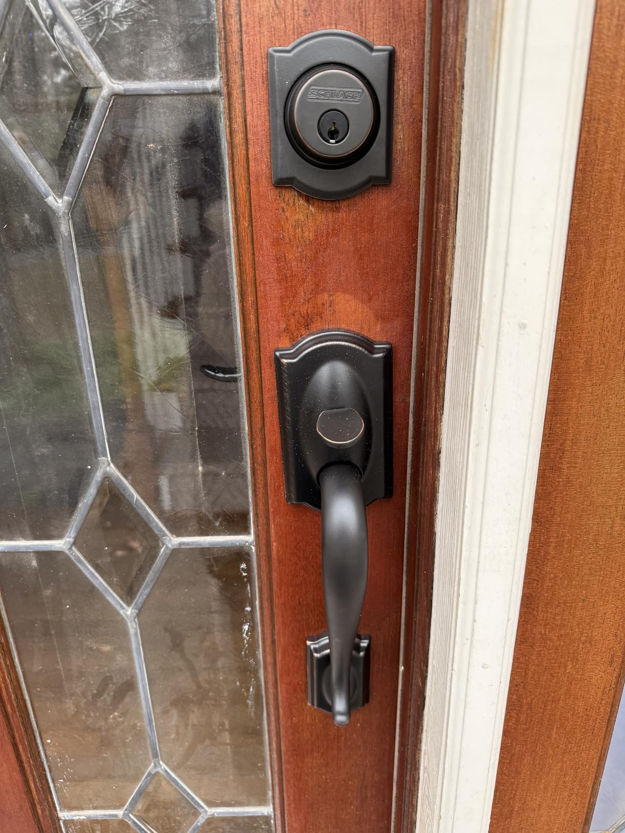 Schlage F60 V CAM 619 ACC Camelot Front Entry Handleset with Accent Lever, Deadbolt Keyed 1 Side, Satin Nickel customer photo 1
