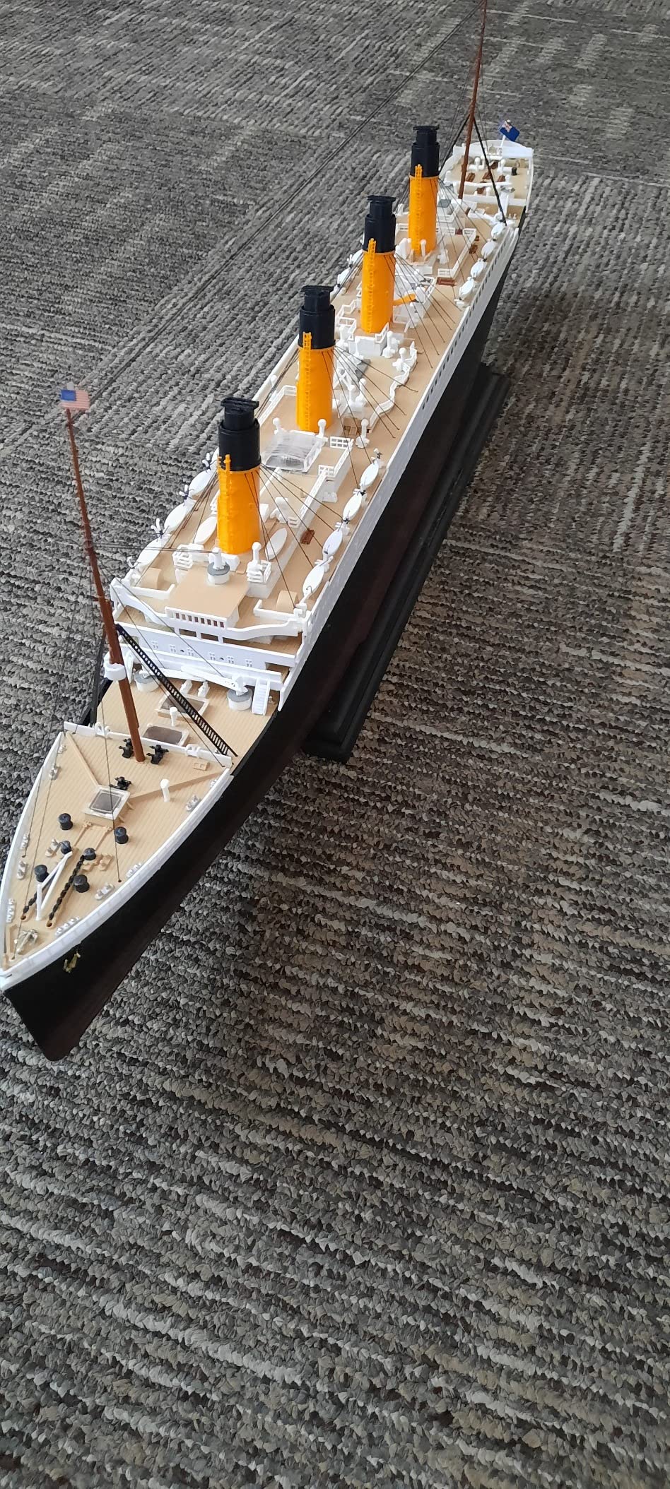 Academy The White Star Liner Titanic Plastic Model Kit customer photo 2