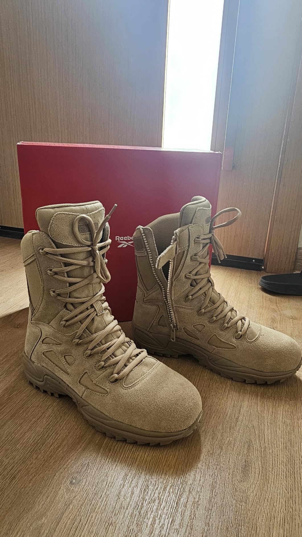 Reebok Work Rapid Response RB 8
