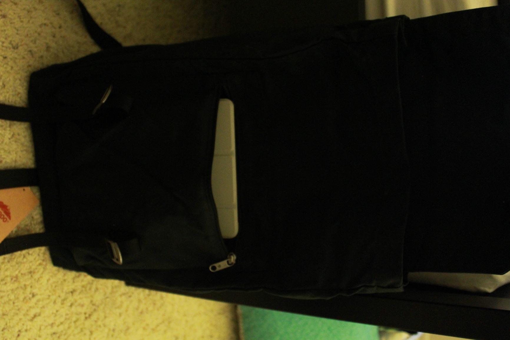 Fjällräven Foldsack No. 1 Backpack - Water-Resistant G-1000, Roll-Top, Durable, Quick-Drying Fabric - Hiking, Travel customer photo 2