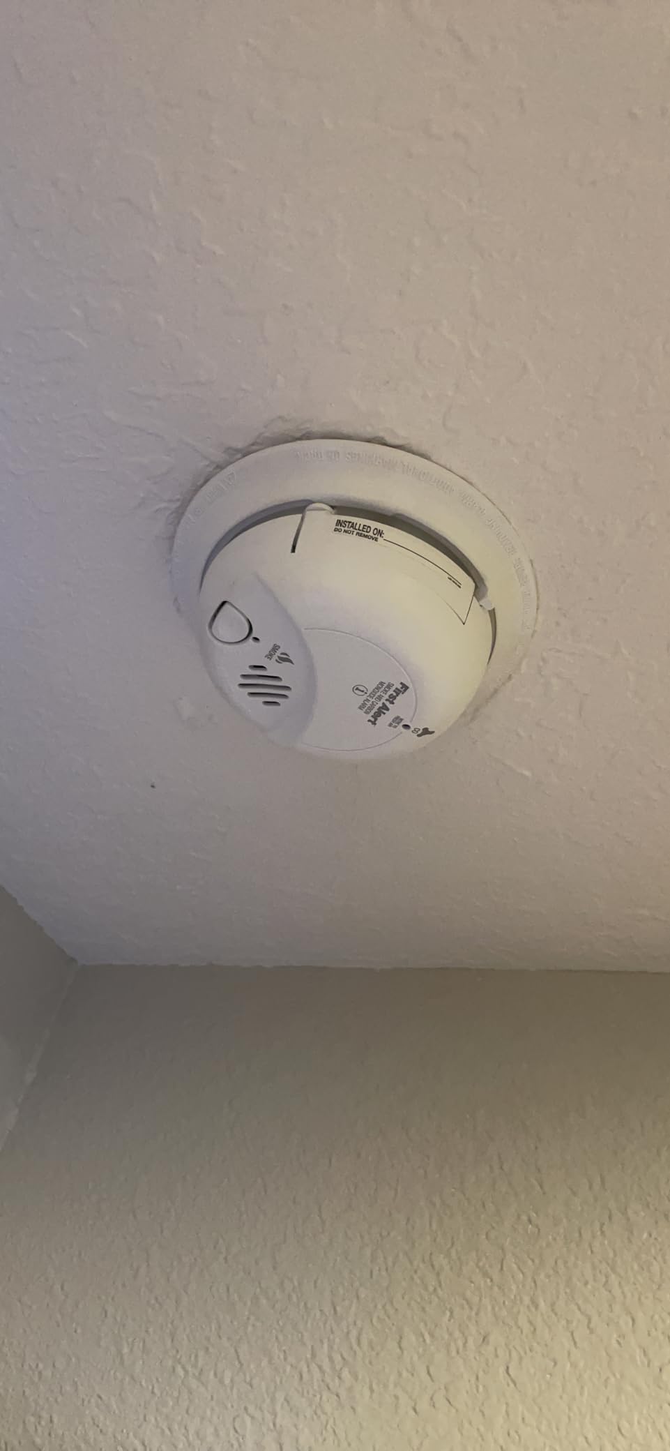 First Alert BRK SC9120FF Hardwired Smoke and Carbon Monoxide (CO) Detector with Battery Backup, 1 pack, White customer photo 1