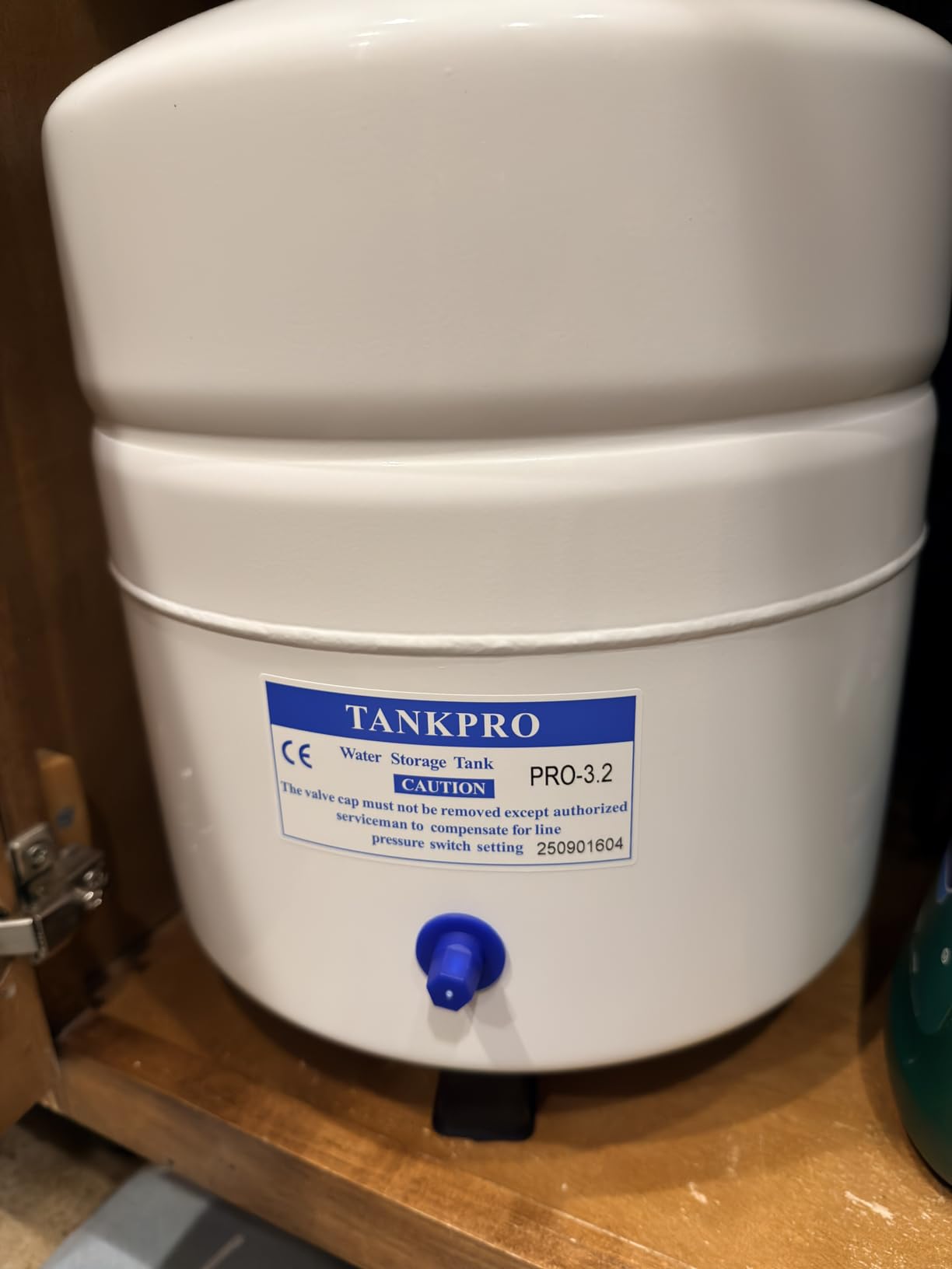 TankRo RO132-TNK Reverse Osmosis Water Storage Tank, 4 Gallon, White | Easy Under-Sink Installation, Compatible with Most RO Filtration Systems, Durable Steel Construction for Long-Lasting Use customer photo 1
