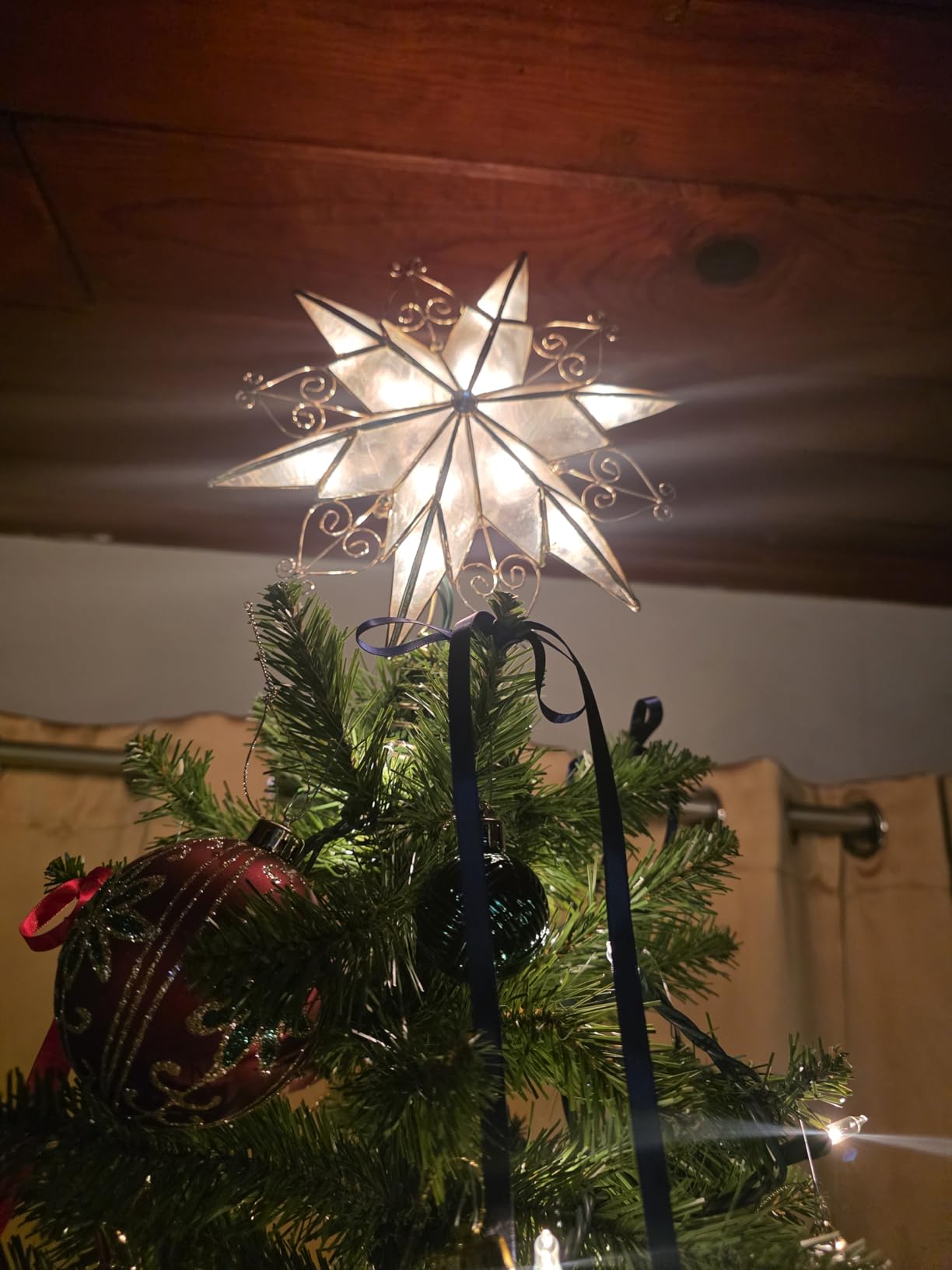 Kurt Adler 10-Light 6-Point Capiz Star Treetop with Scroll Design customer photo 2