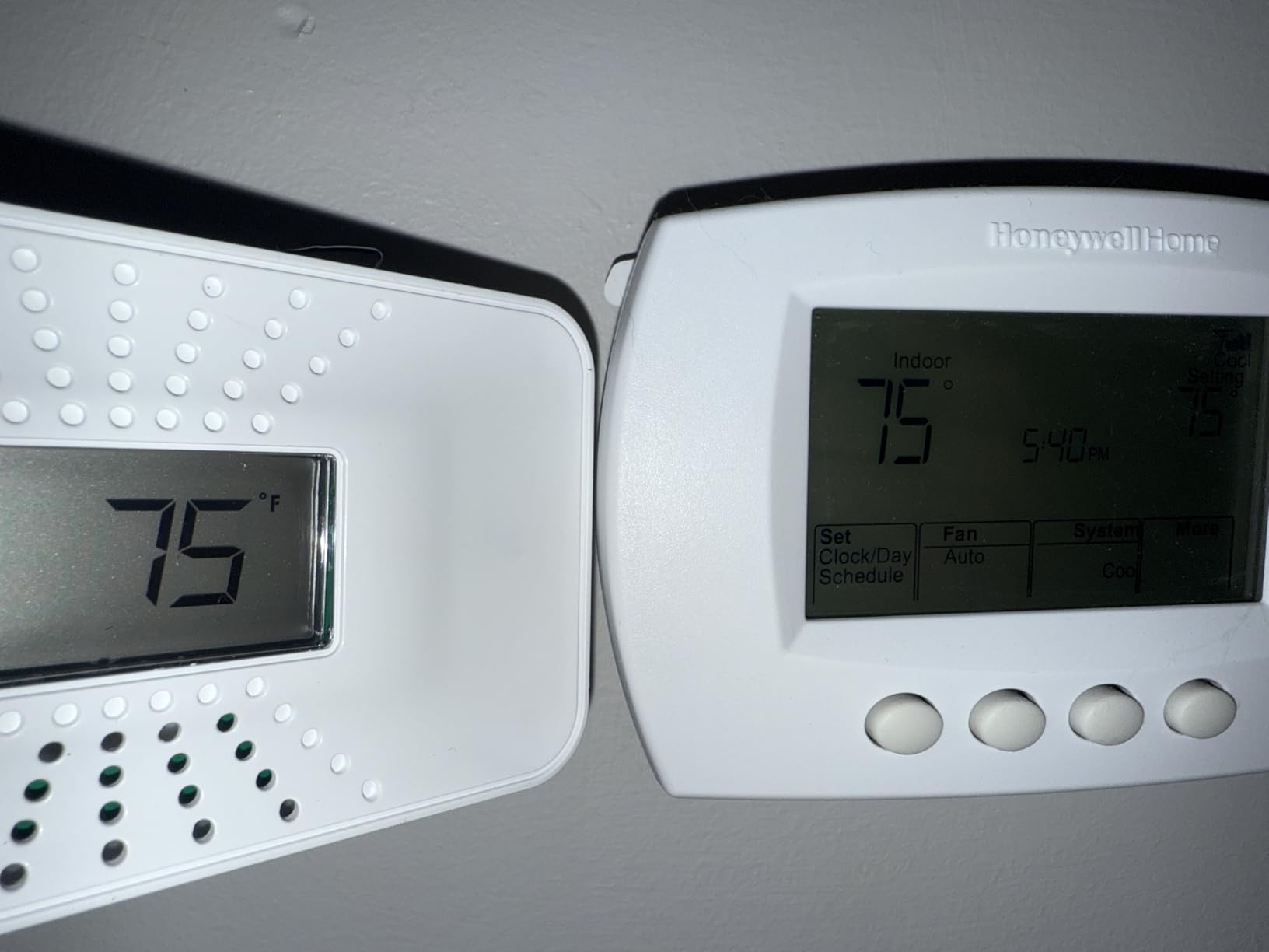 First Alert CO710 Carbon Monoxide Detector with 10-Year Battery and Digital Temperature Display | CO710 customer photo 2