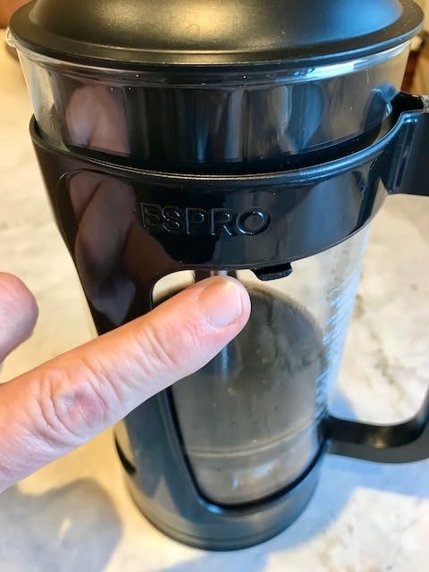 ESPRO Light P3 French Press Coffee Maker - Patented Double Micro-Filter for Grit-Free Brew, Heat Resistant thicker Borosilicate Glass Coffee press - (Black, 32 oz) customer photo 1
