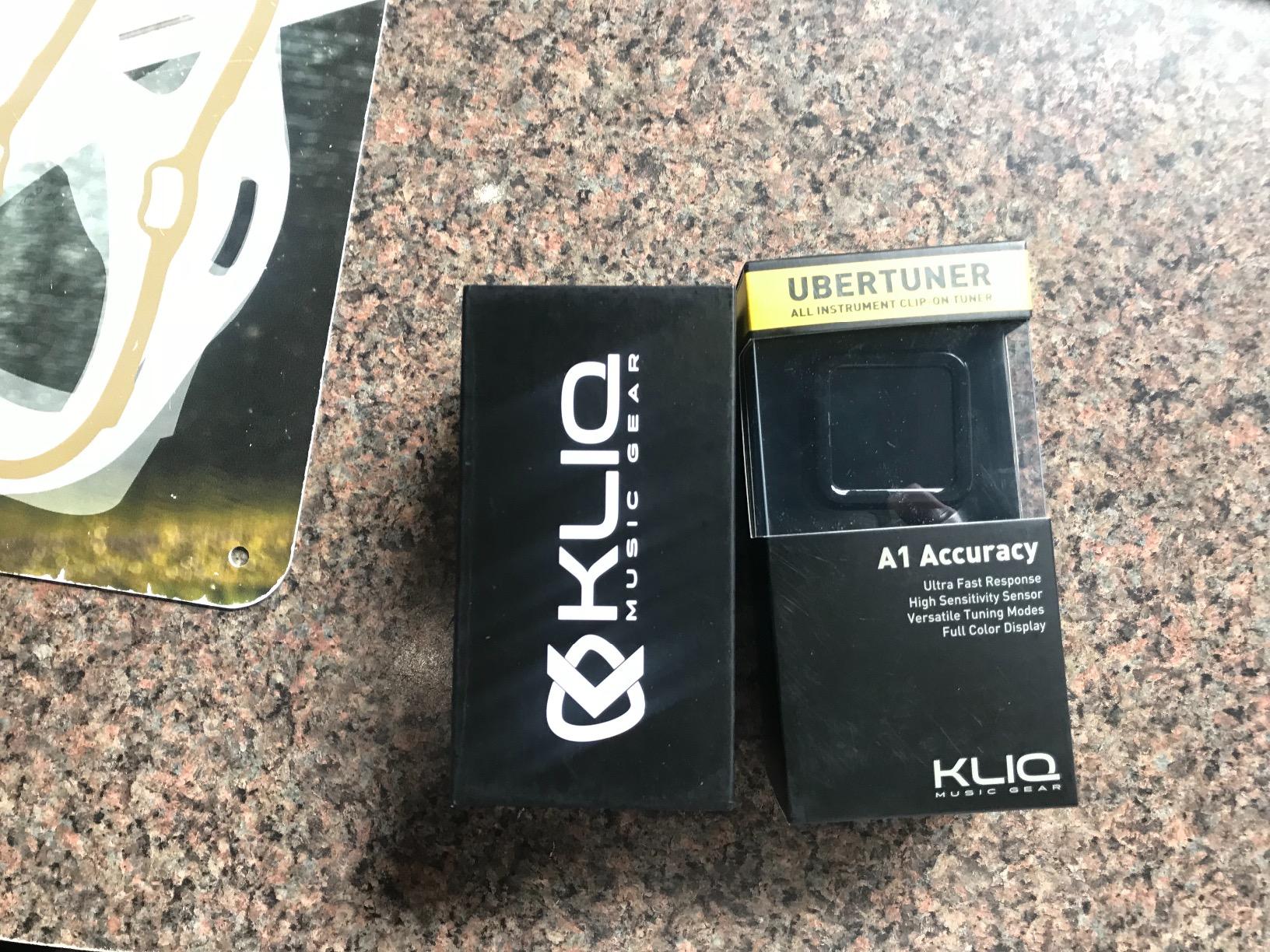 KLIQ TinyTune Pro Stage Tuner Pedal for Guitar & Bass, Mini Chromatic Pedal with True Bypass, Silent Switch, Flat Tuning, LED Display & Pitch Calibration customer photo 1