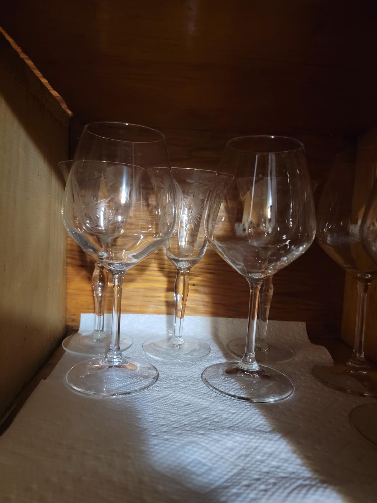 Paksh Novelty Italian Red Wine Glasses - 18 Ounce - Wine Glass Clear (Set of 4) | Lead-free Star Glass wine glass set of 4, thin stemmed wine glasses set of 4, Italian wine glasses, clear, dishwasher safe customer photo 1