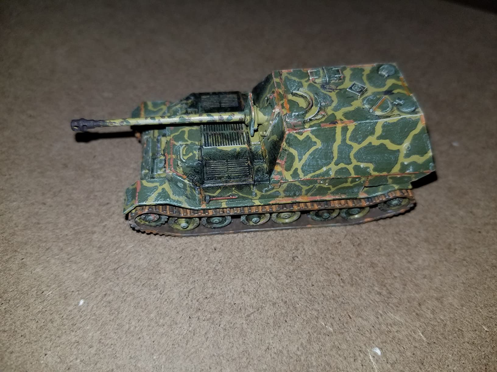 Zvezda 6195 1/100 German Tank Destroyer Ferdinand customer photo 2