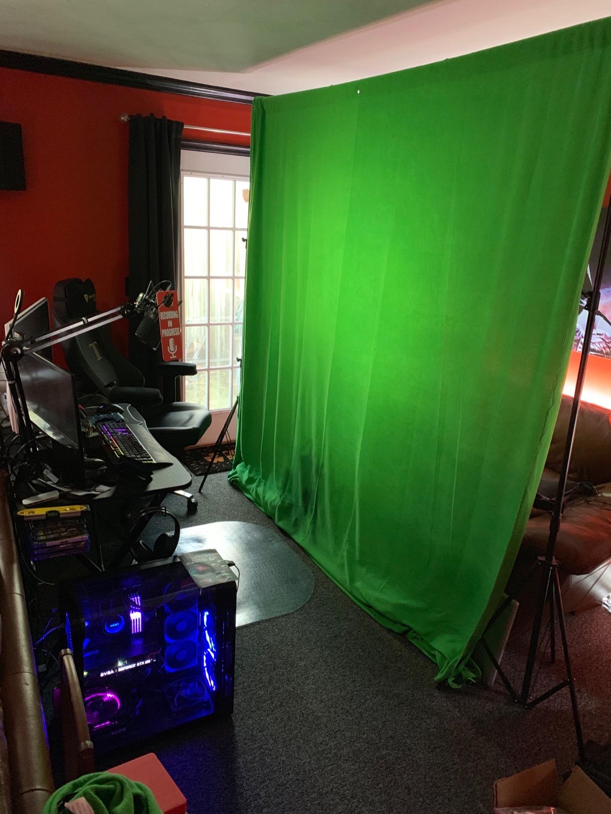 Elgato HD60 S, External Capture Card, Stream and Record in 1080p60 with ultra-low latency on PS5, PS4/Pro, Xbox Series X/S, Xbox One X/S, in OBS, Twitch, YouTube, works with PC/Mac customer photo 1