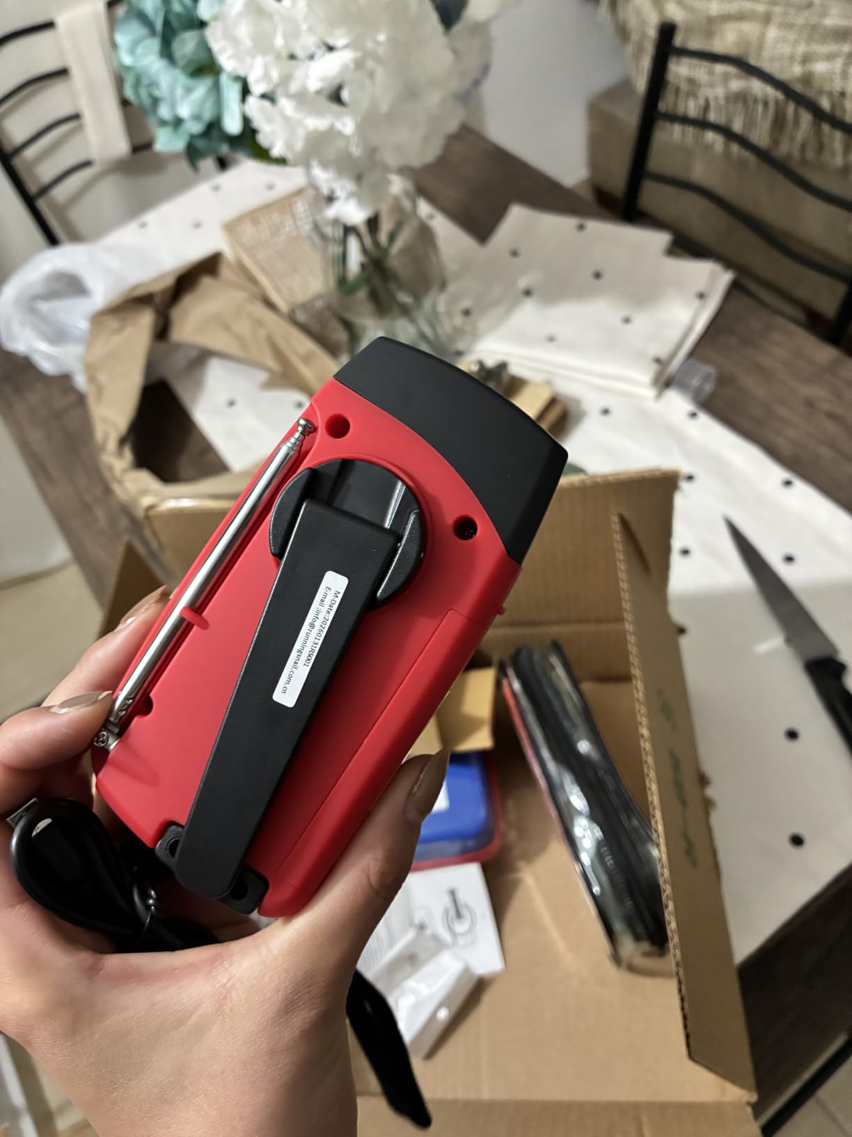 RunningSnail Emergency Hand Crank Radio With LED Flashlight For Emergency, AM/FM NOAA Portable Weather Radio With 2000mAh Power Bank Phone Charger, USB Charged & Solar Power For Camping, Emergency customer photo 2