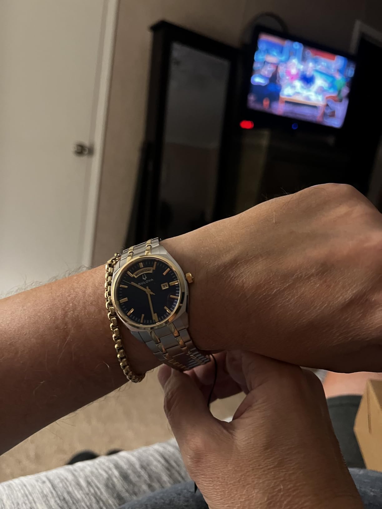 Bulova Men's Classic Dress Surveyor 2-Hand Day/Date Quartz Watch, Luminous Hands, 39mm customer photo 1