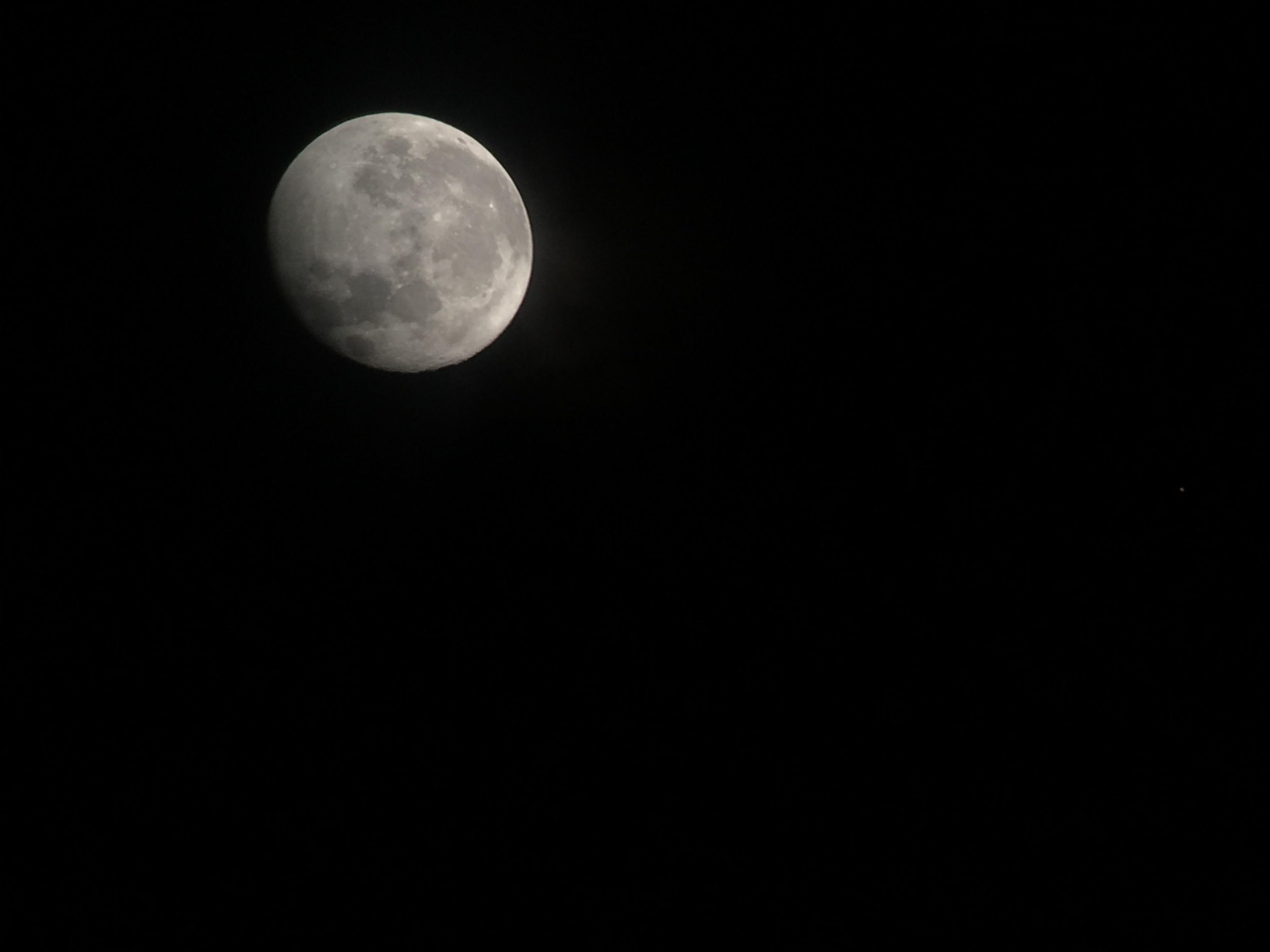 Explore Scientific 88-20114 Aurora II 114mm Slow Motion AZ Mount Telescope customer photo 1