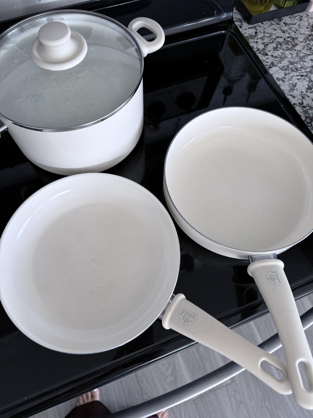 GreenLife Soft Grip 16 Piece Ceramic Nonstick Pots & Pans Cookware Set, Turquoise | PFAS-Free Ceramic Nonstick, Stockpot, Frying Pans, Saucepans, Saute Pan, Stay-Cool Handles, Dishwasher & Oven Safe up to 350F customer photo 1