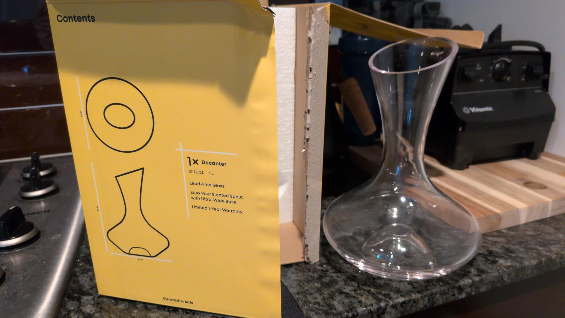 JoyJolt Lancia Wine Decanter Crystal Wine Aerator Handmade Base Glass Pitcher Ultra Elegant Design Easy Pour Slanted Spout for Wine 1200ml (40 fl.oz) customer photo 2