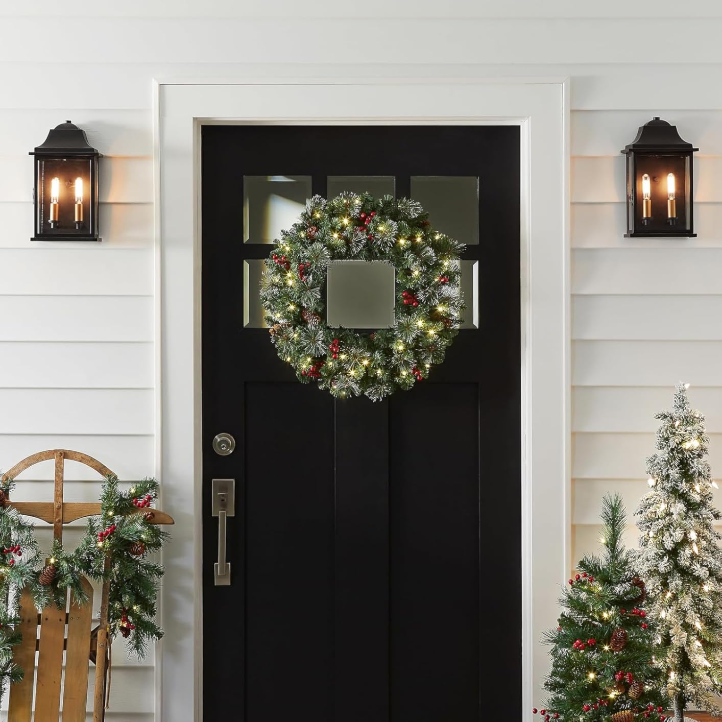 National Tree Company 30 in Pre-Lit Crestwood Spruce Artificial Christmas Wreath, Christmas Decoration with Glitter, Pinecones, Red Berries, 70 Clear LED Lights, 200 Tips, Timer, Green customer photo 1