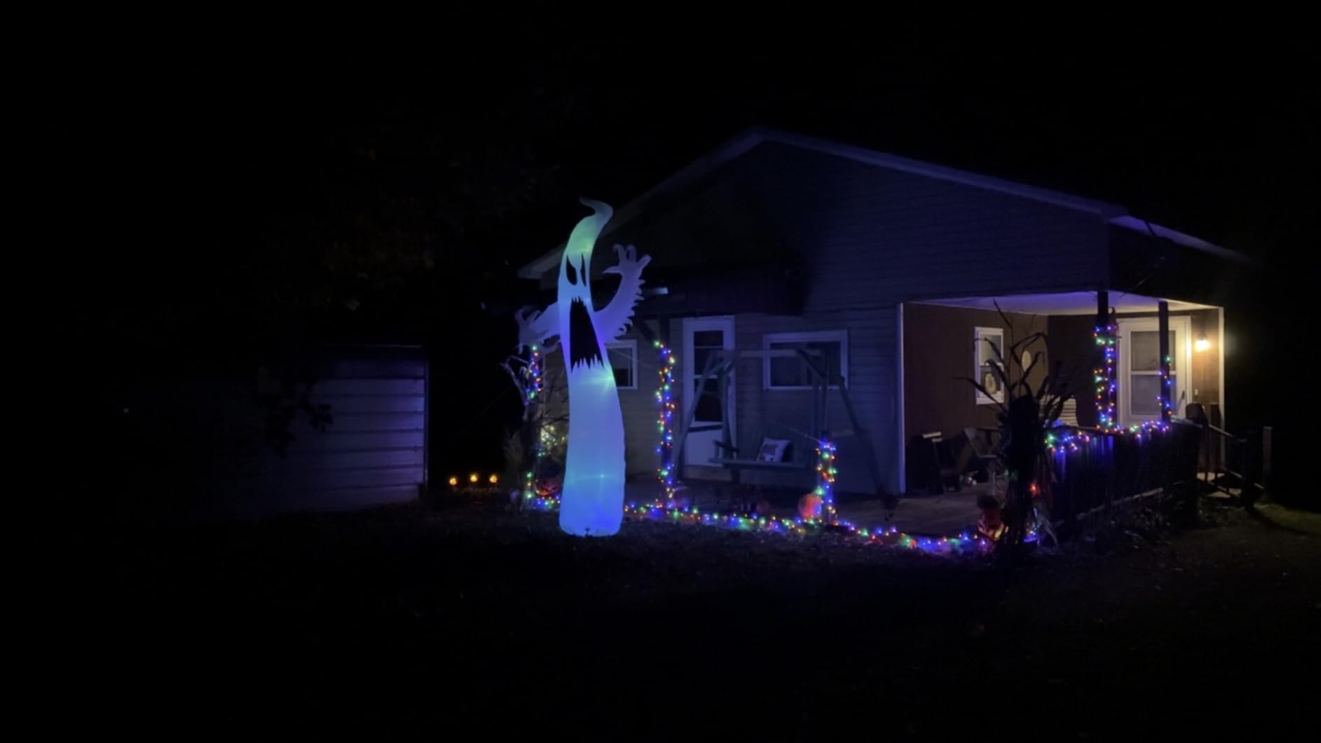 12 Ft Halloween Inflatables Terrible Ghost Decoration with Flash Color Changing Light Blow Up Decor Indoor Outdoor Yard Lawn Decorations customer photo 2