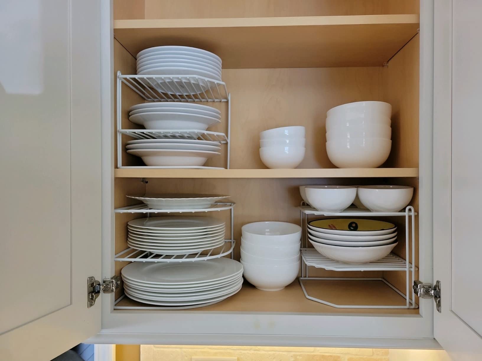 Mikasa Trellis 16-Piece Bone China Dinnerware Set, White, Service for 8 customer photo 2