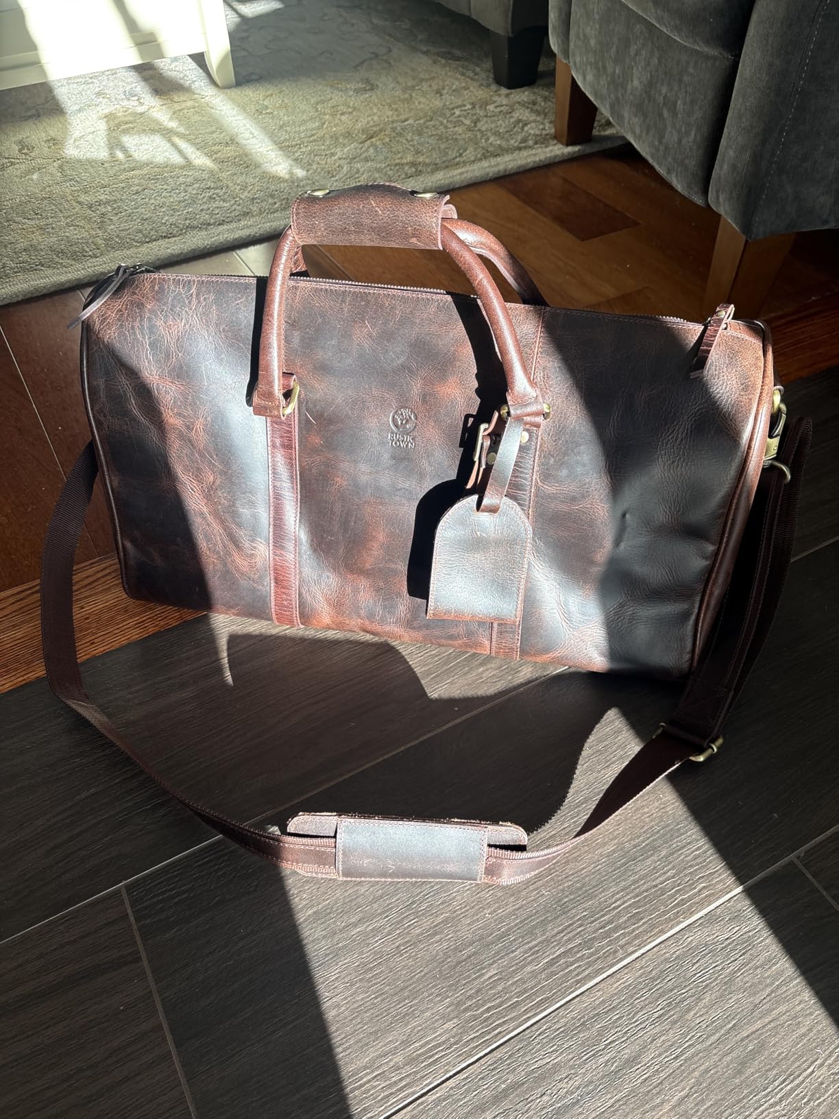 Men's Leather Travel Bag - Weekender Sports Travel Shoulder Bags Aeroplane Hand Luggage Men Duffle Bag (Large), Mulberry, L, leather duffel bag customer photo 2