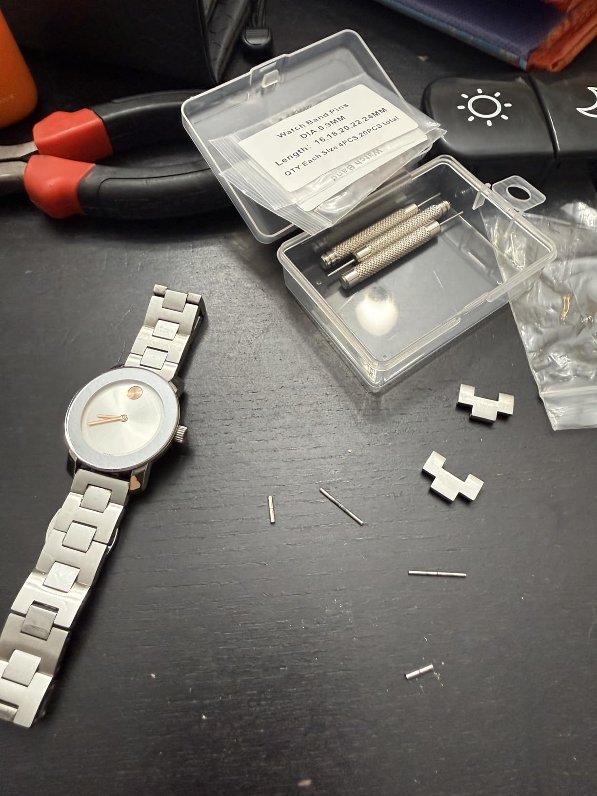 EFIXTK Watch Link Removal Kit, Watch Band Tool for Watch Bracelet Resizing, Adjustment - Watch Strap Pins Repair, Fixing, Replacement Set with 20 Spring Bars, 20 Watch Cotter Pins customer photo 1