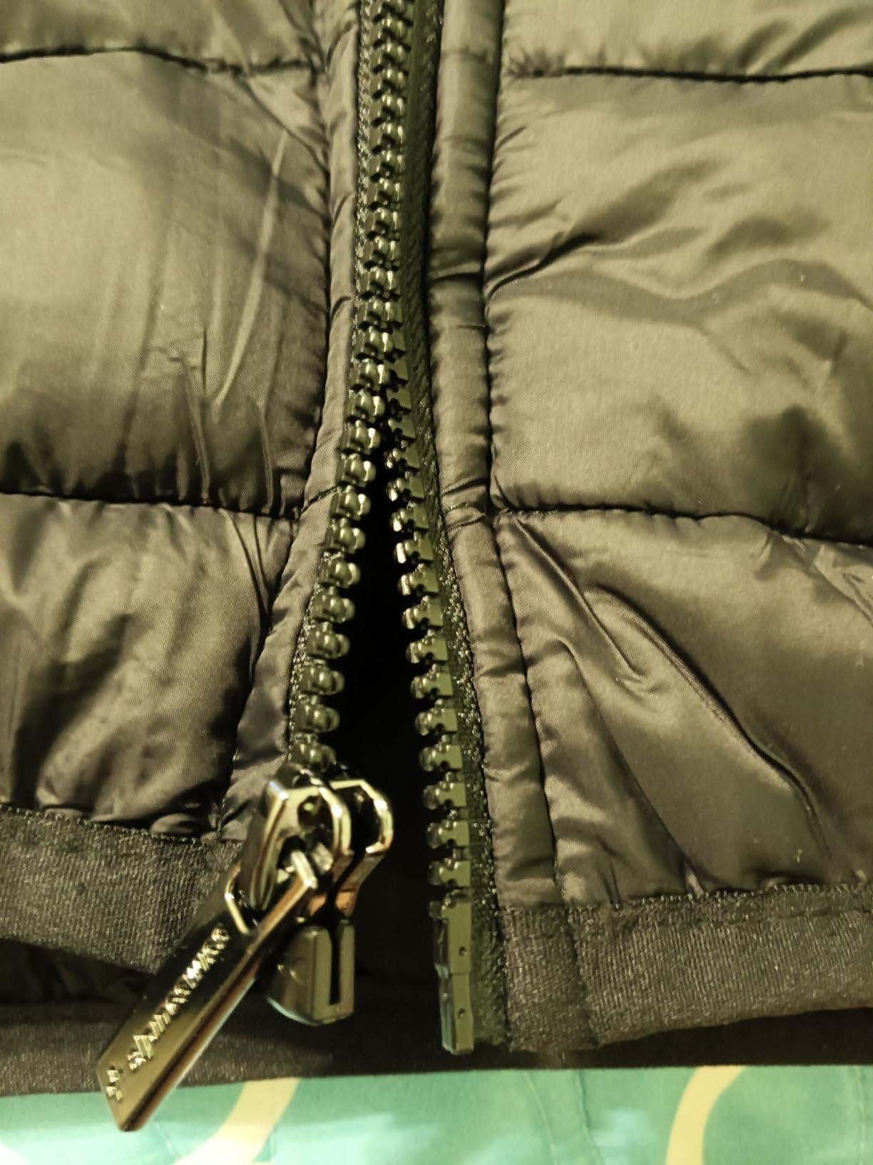 Clark Mens Puffer Vest Down Alternative Water Resistant Packable Outerwear Zip Up Pockets Warm Versatile Layer customer photo 1