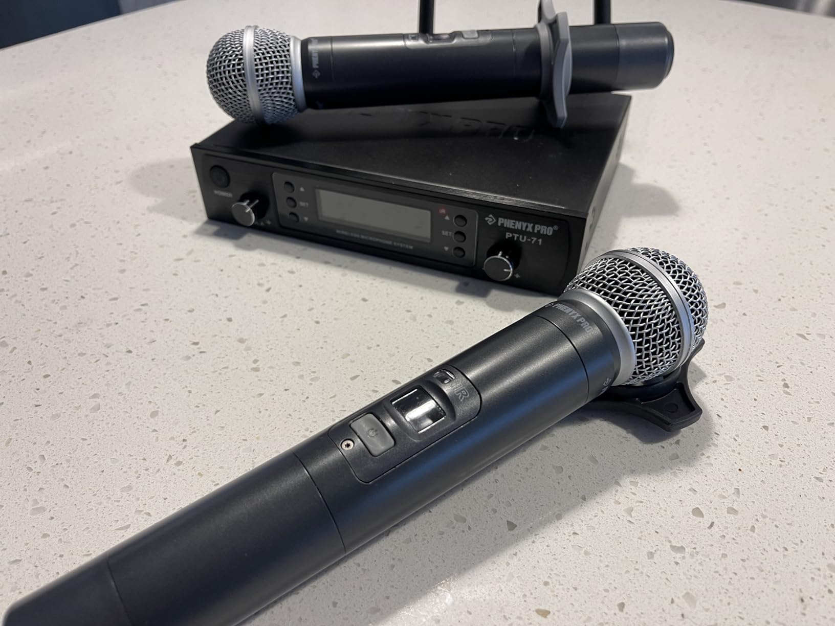 Phenyx Pro Wireless Microphone System, Dual Wireless Mics with 2 Handhelds, Auto Scan, 2x100 UHF Frequencies, 328ft Range, Dynamic Microphone for Singing, Karaoke, Church (PTU-71-2H) customer photo 2