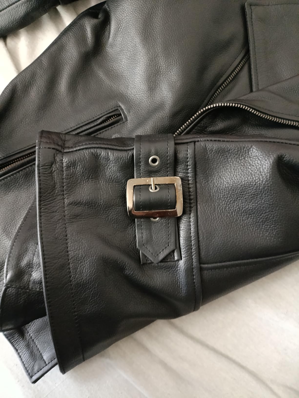 A&H Apparel: Motorcycle Genuine Leather Jacket - Hand-picked Genuine Top-Grain Cowhide Leather Biker Jacket for Men customer photo 1