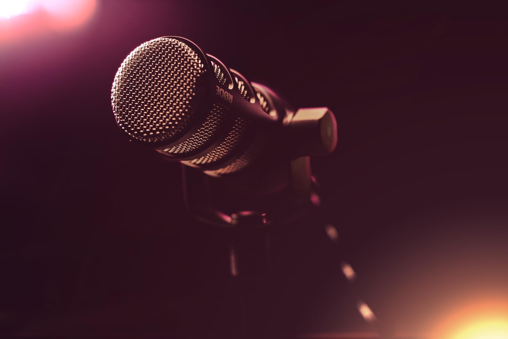 Rode PodMic Cardioid Dynamic Broadcast Microphone - XLR Output, Requires Audio Interface (RodeCaster, AI-1, or similar). For USB Plug-and-Play, see PodMic USB. customer photo 2