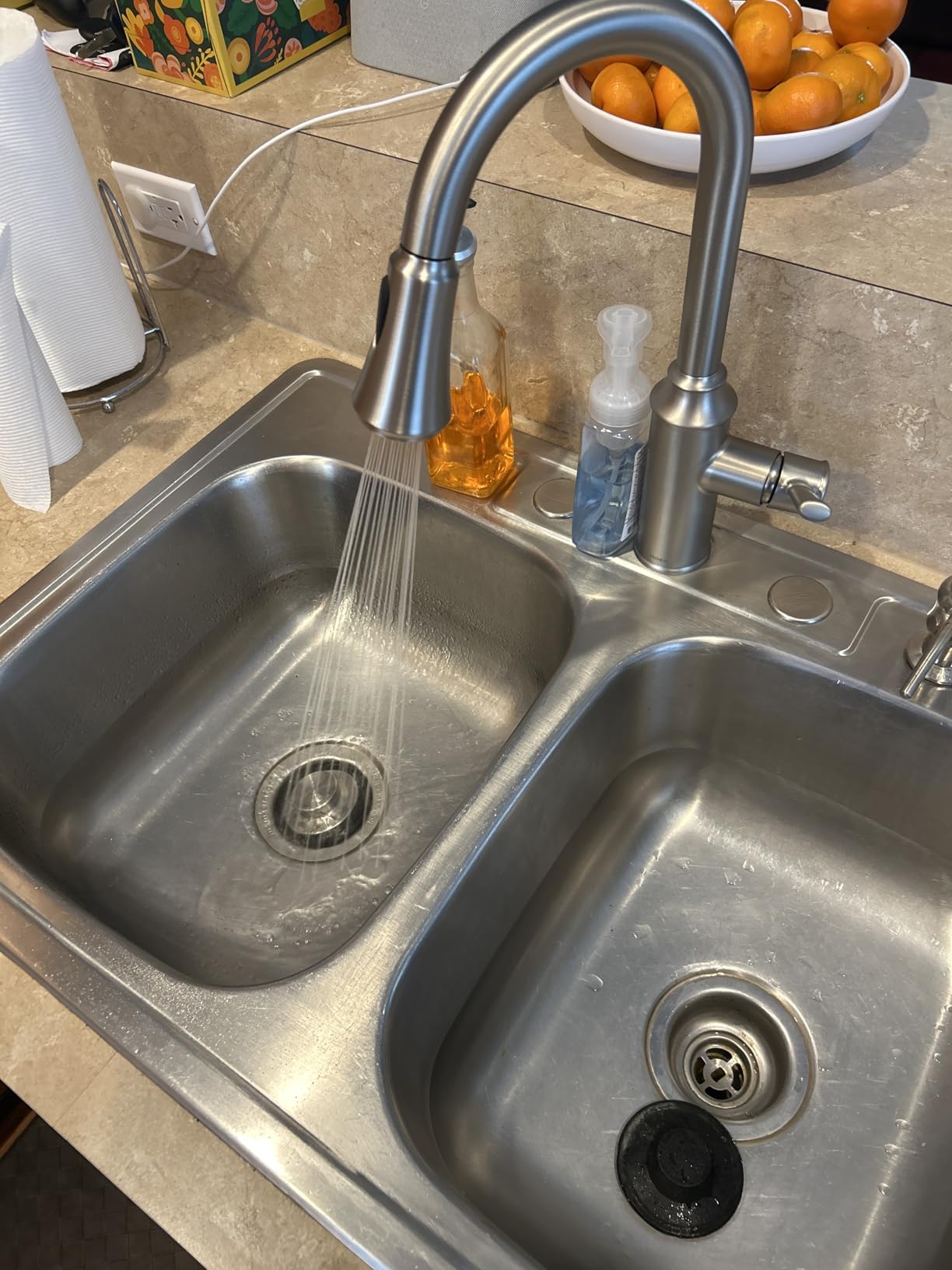 Moen Conneaut One Handle Pulldown Kitchen Sink Faucet with Reflex Docking and Power Clean, Spot Resist Stainless, 87801SRS customer photo 1