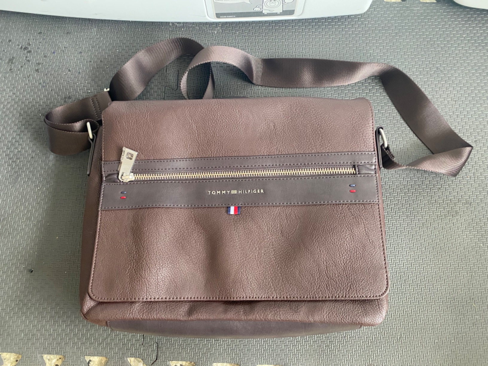 Coach Men's Leo Messenger Bag customer photo 2