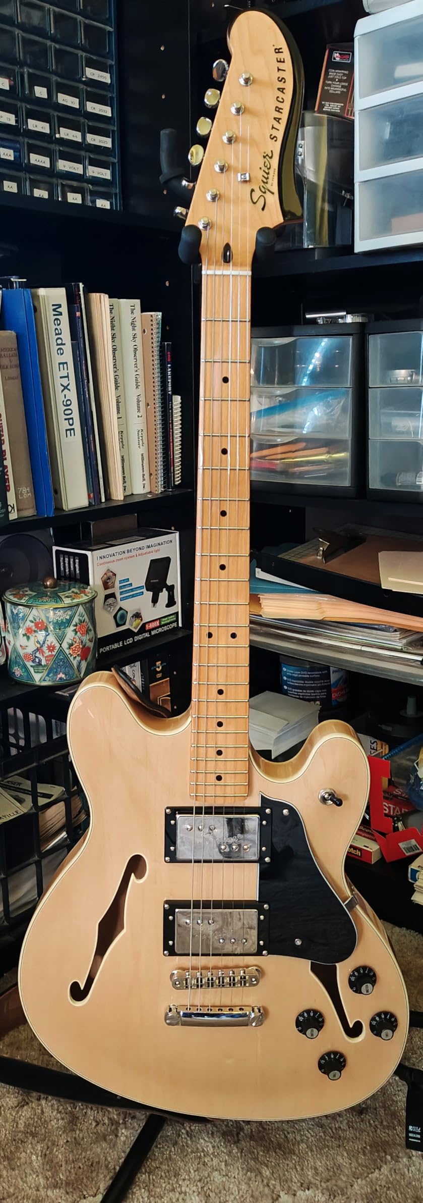 Squier Classic Vibe Starcaster Semi-Hollow Electric Guitar - Natural, Maple Fingerboard customer photo 1