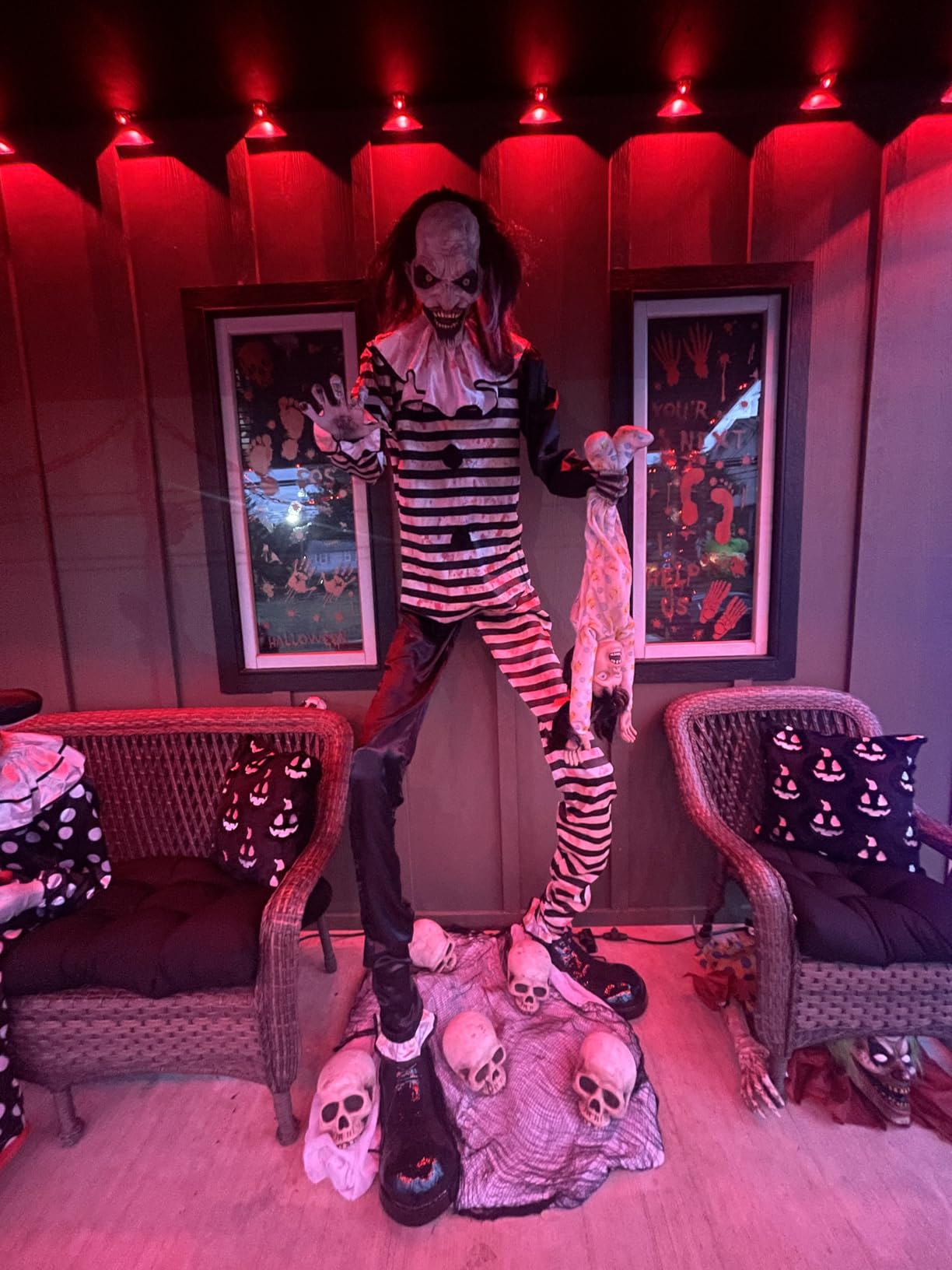 Sweet Dreams Clown Animated Prop 7' Evil Scary Animatronic Halloween Lifesize customer photo 1