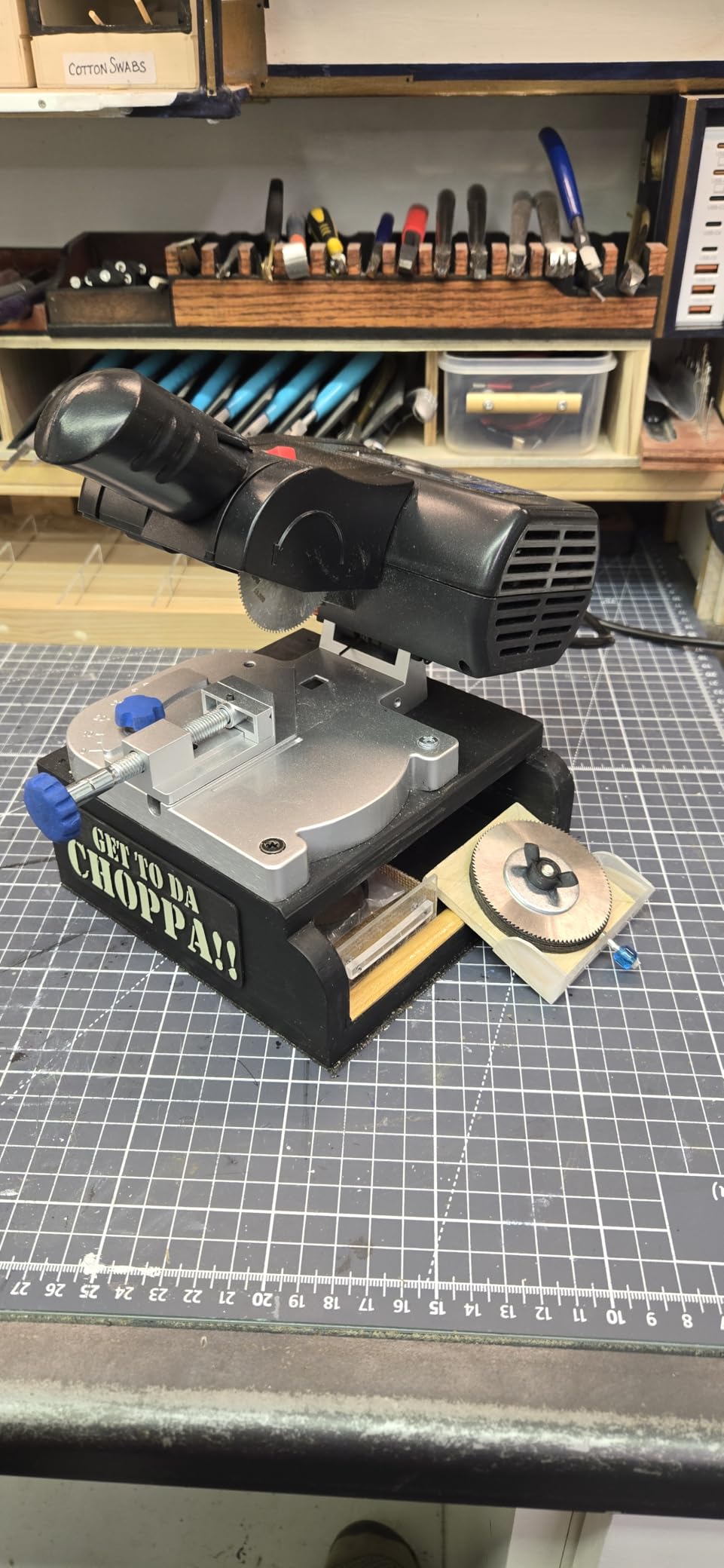 JOUNJIP Mini Miter Cut-Off Chop Saw for Hobby Miniature Model Making, Carbon Arrow Shafts, Zinc Stained Glass Came, 223/5.56 Brass - Cuts Max. 1/2