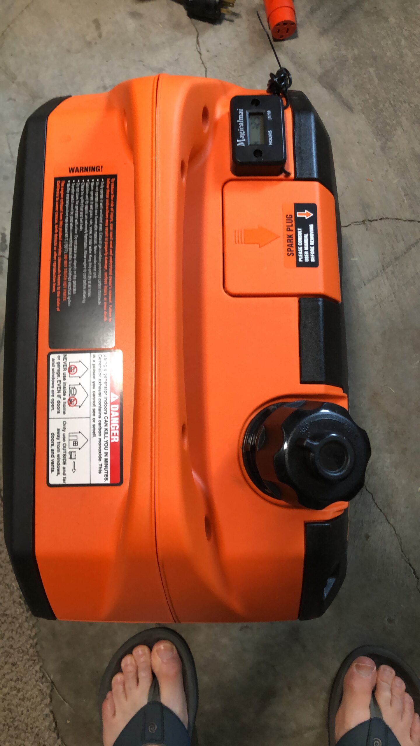 WEN Super Quiet 2350-Watt Portable Inverter Generator with Fuel Shut Off, Gasoline Power, Ultra Lightweight (56235i) customer photo 2